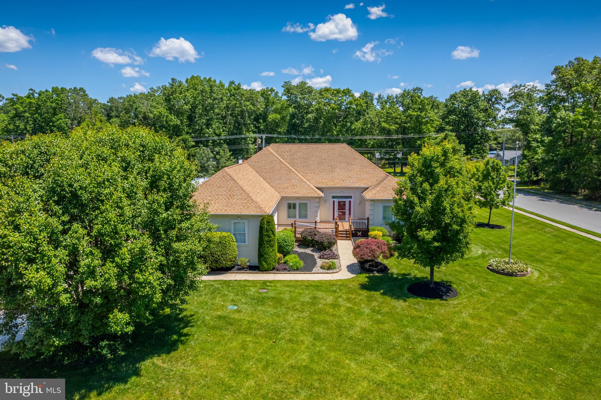 102 KARENLYNN DRIVE