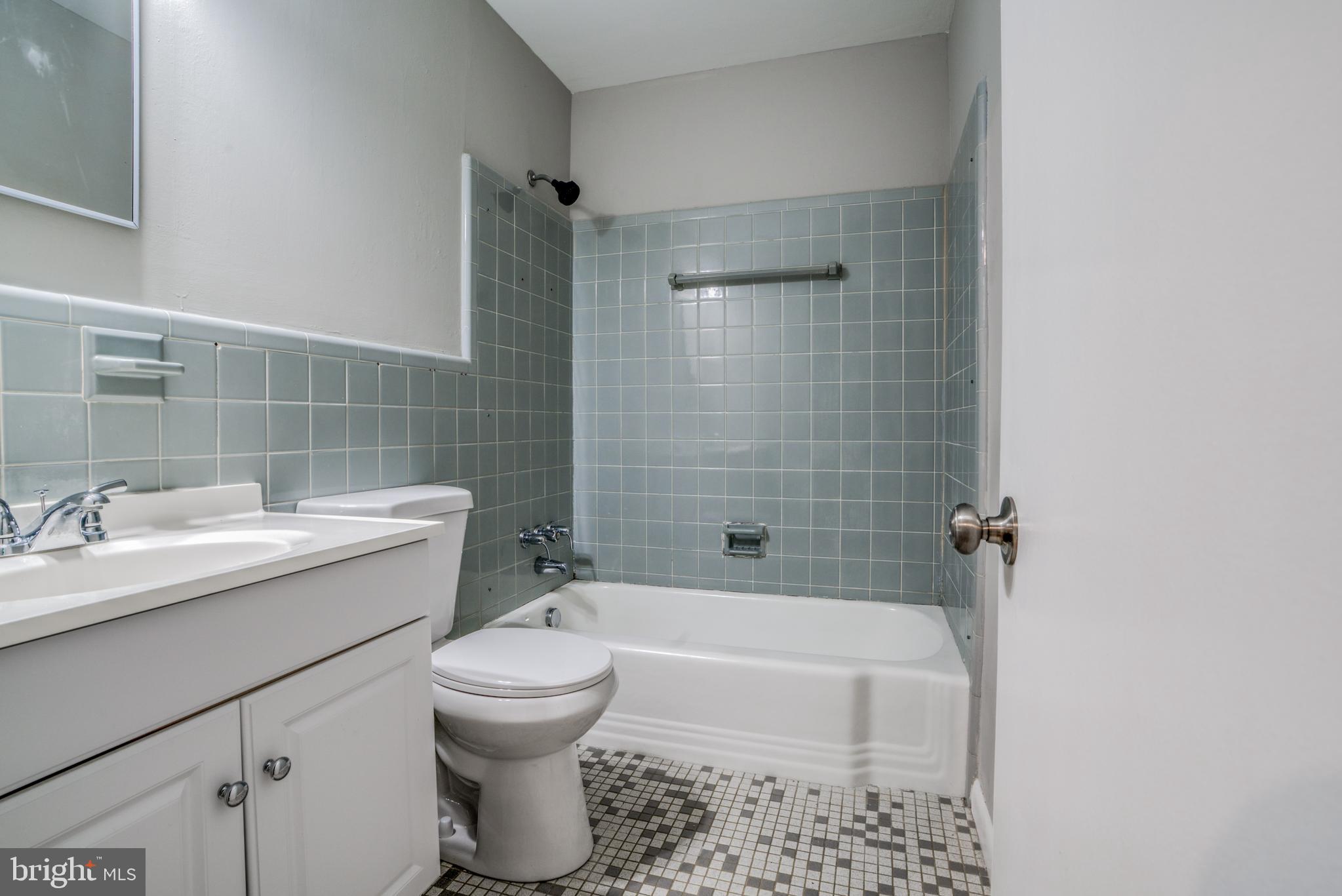 TOWSON GARDENS - Residential