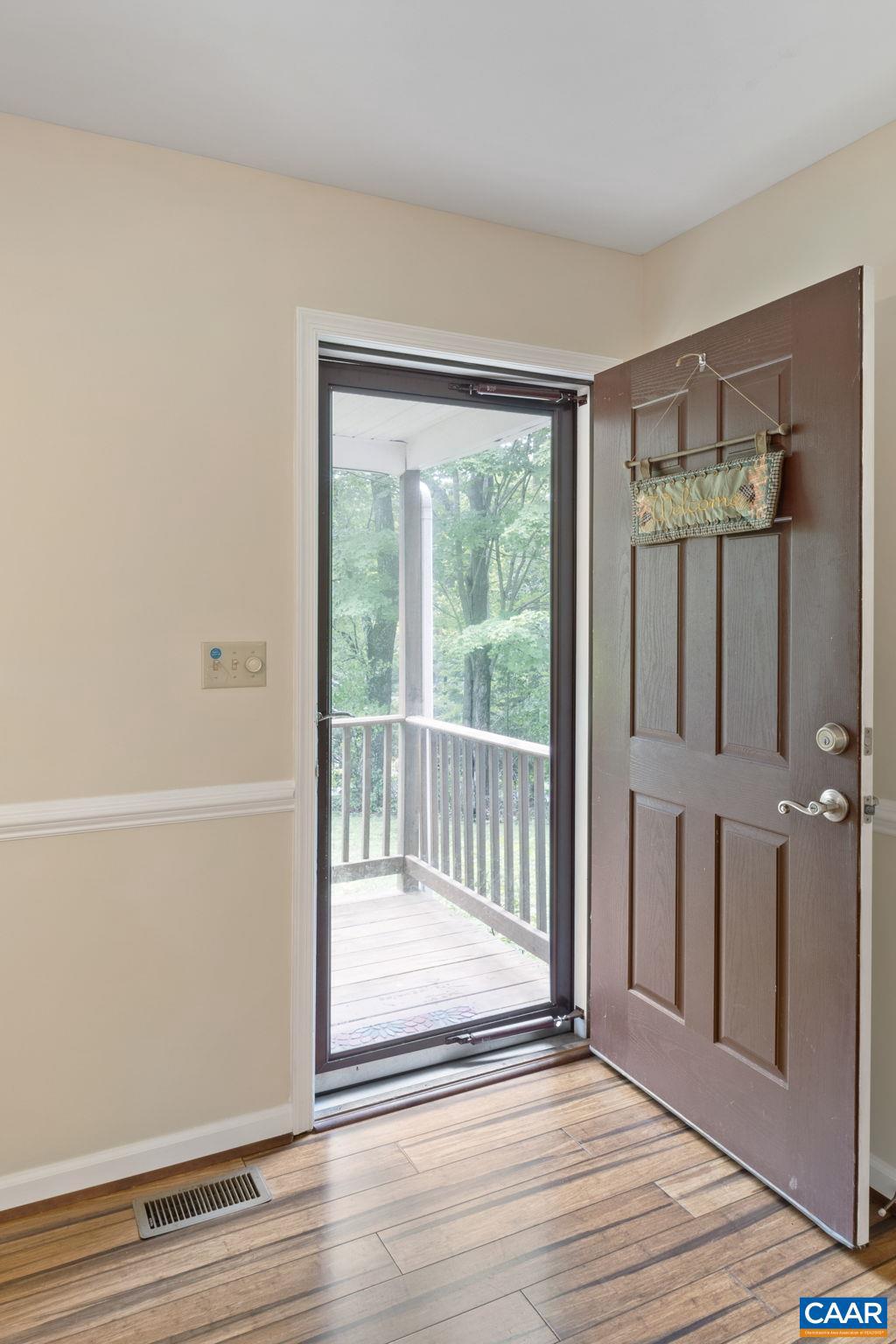 LAKE MONTICELLO - Residential