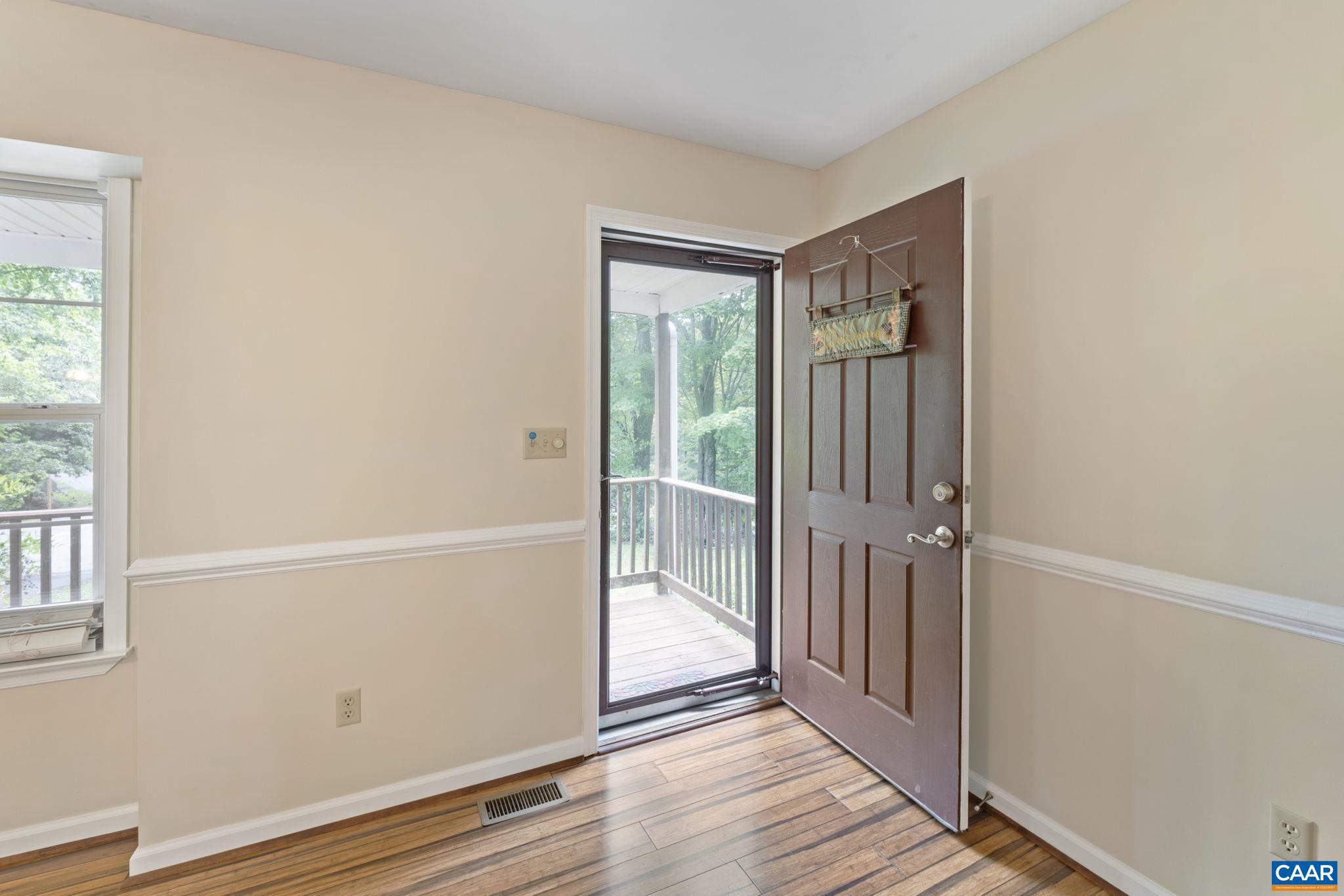 LAKE MONTICELLO - Residential