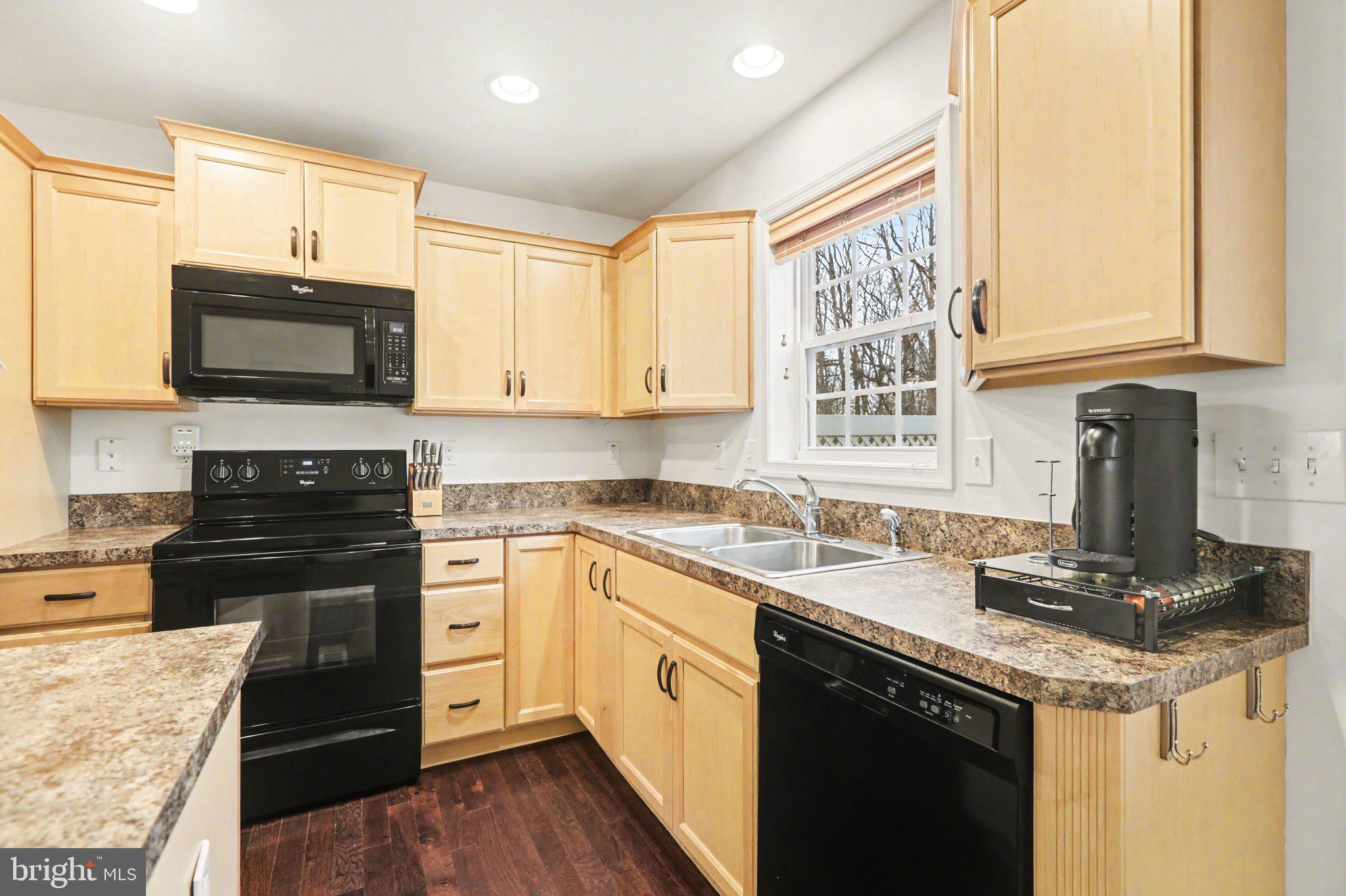 STONEHEDGE II - Residential