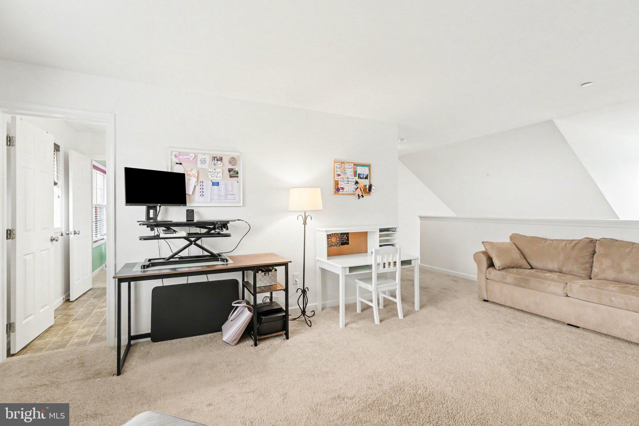 STONEHEDGE II - Residential