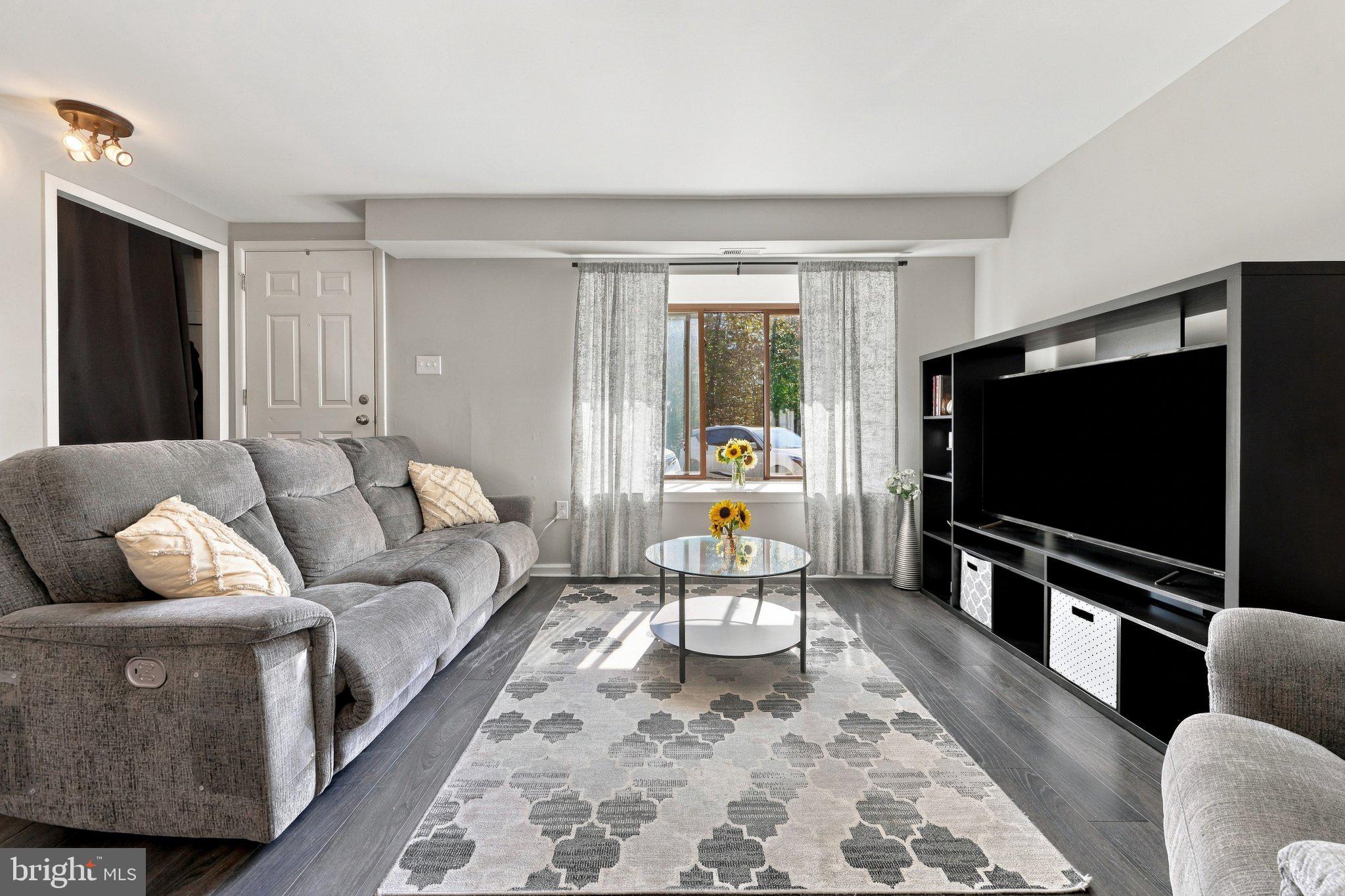 57 WHITE BIRCH COURT