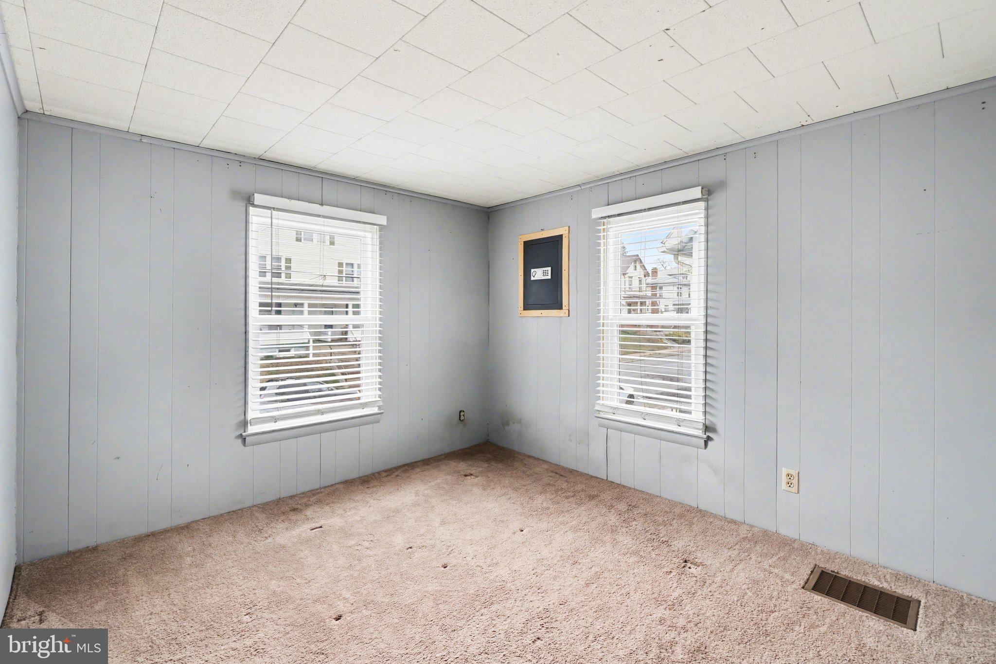 MILLERSBURG BOROUGH - Residential