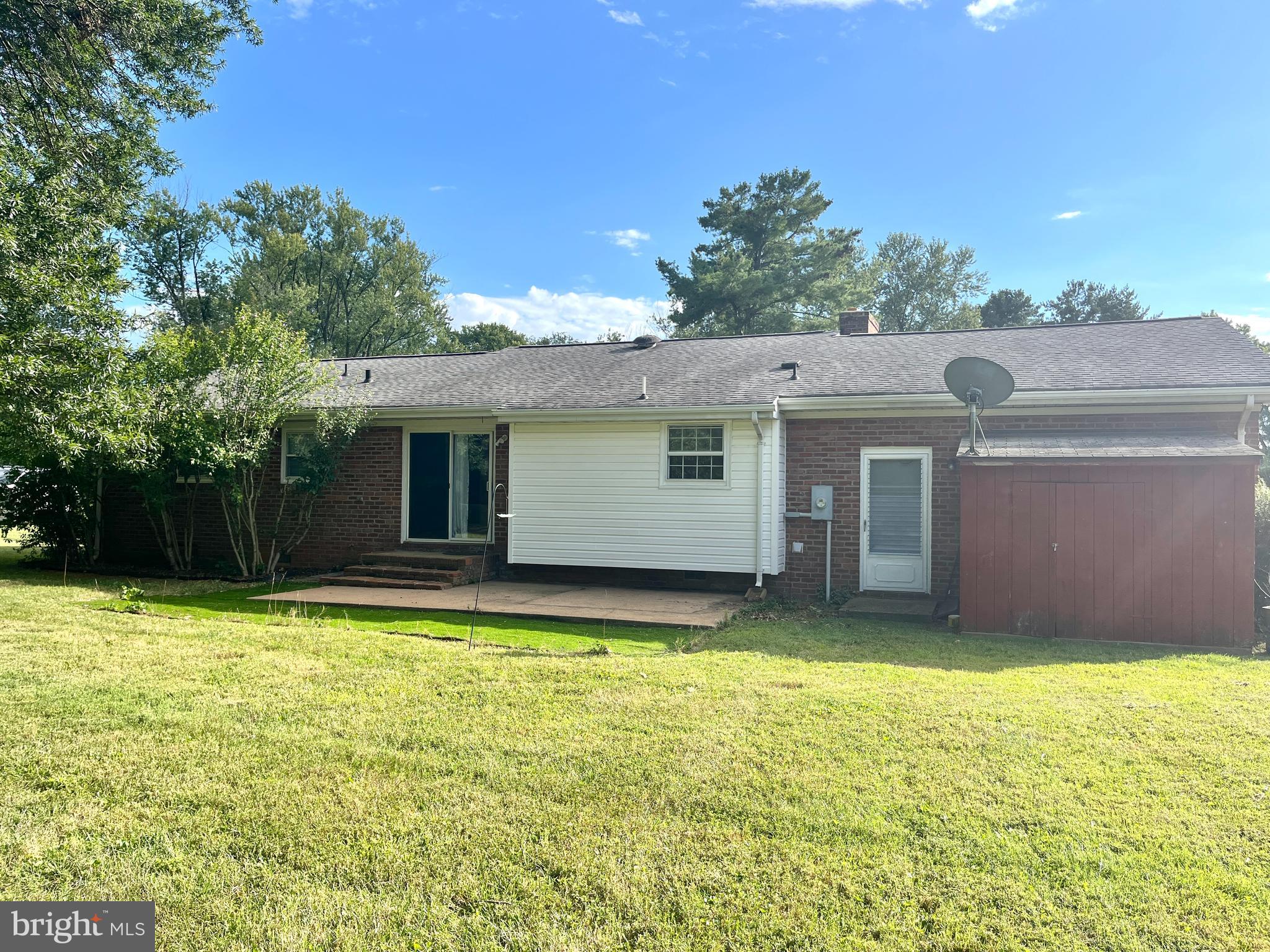 FAIRVIEW ACRES - Residential