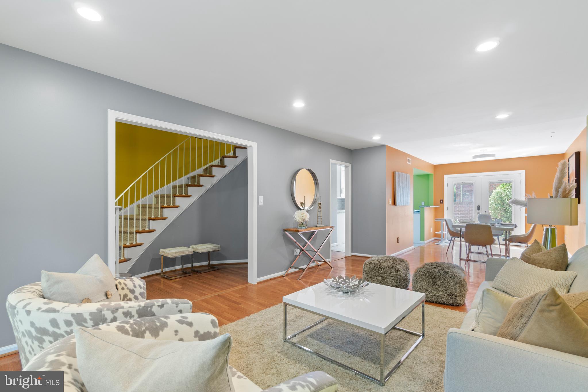 CHARLESTOWN - Residential