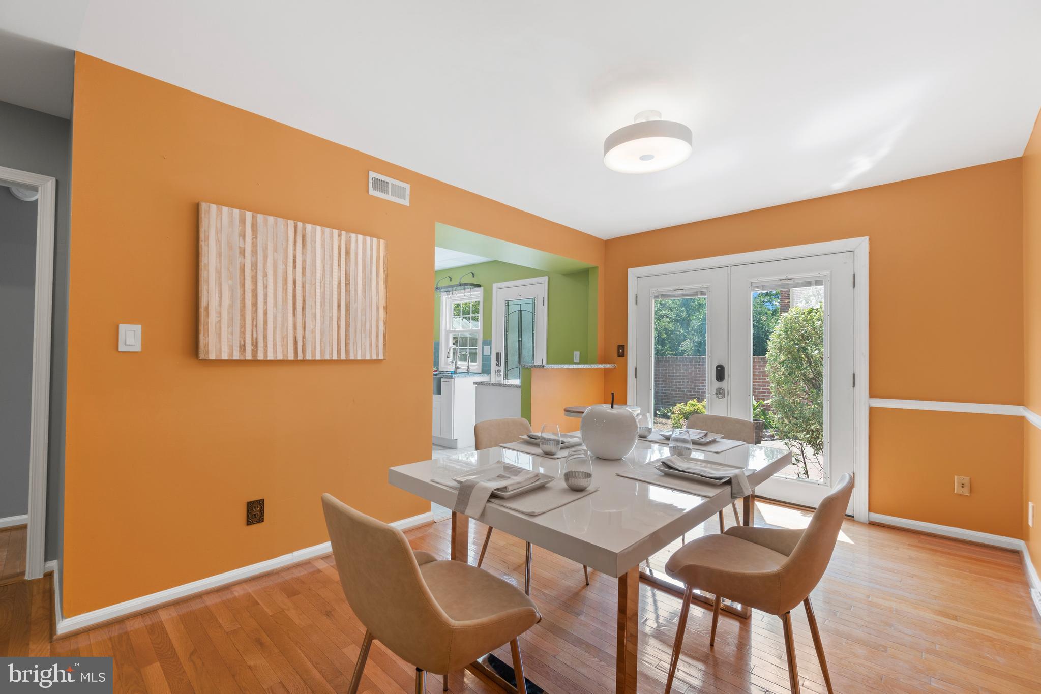 CHARLESTOWN - Residential