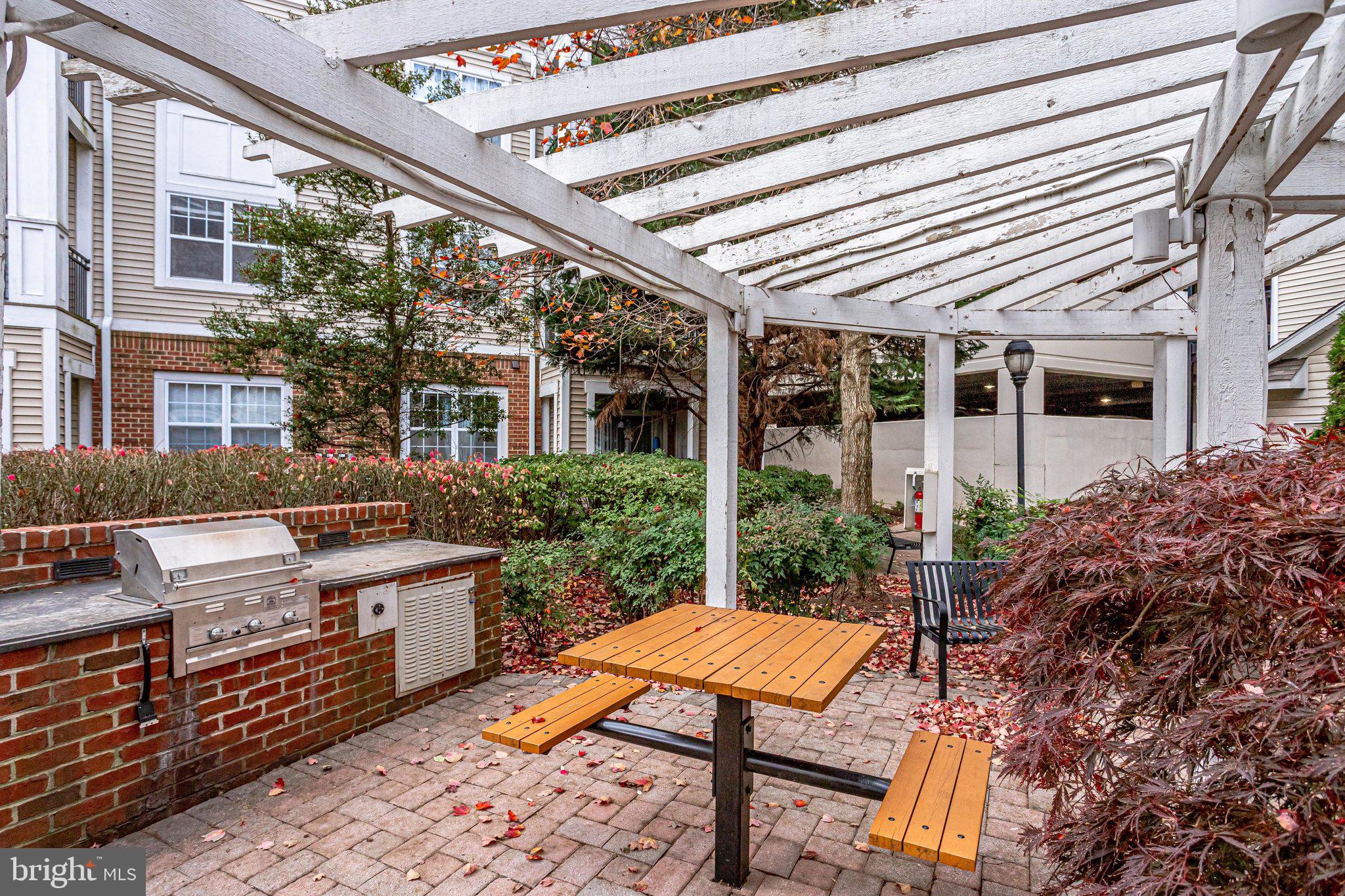 BRYSON AT WOODLAND PARK - Residential Lease