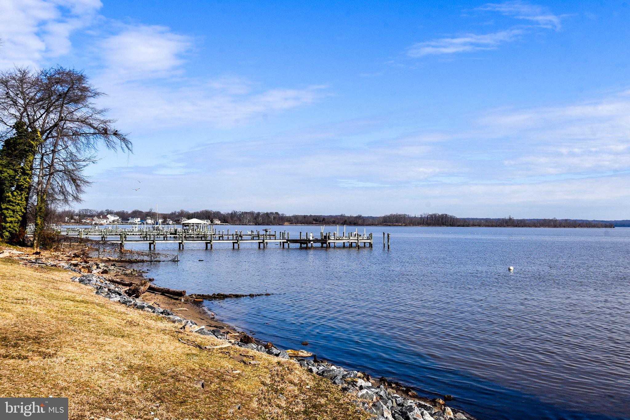 FEATHERSTONE FARMS - Residential