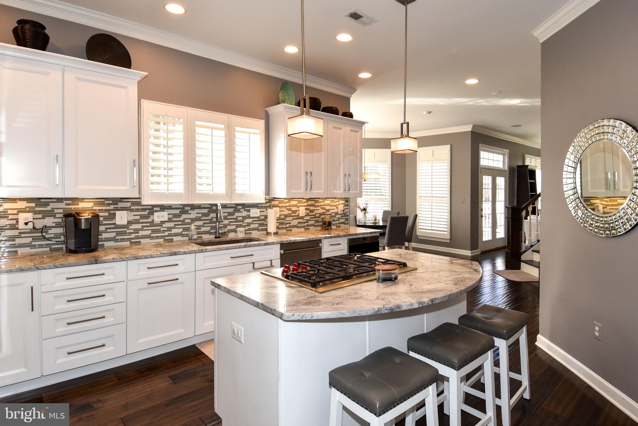 FEATHERSTONE FARMS - Residential