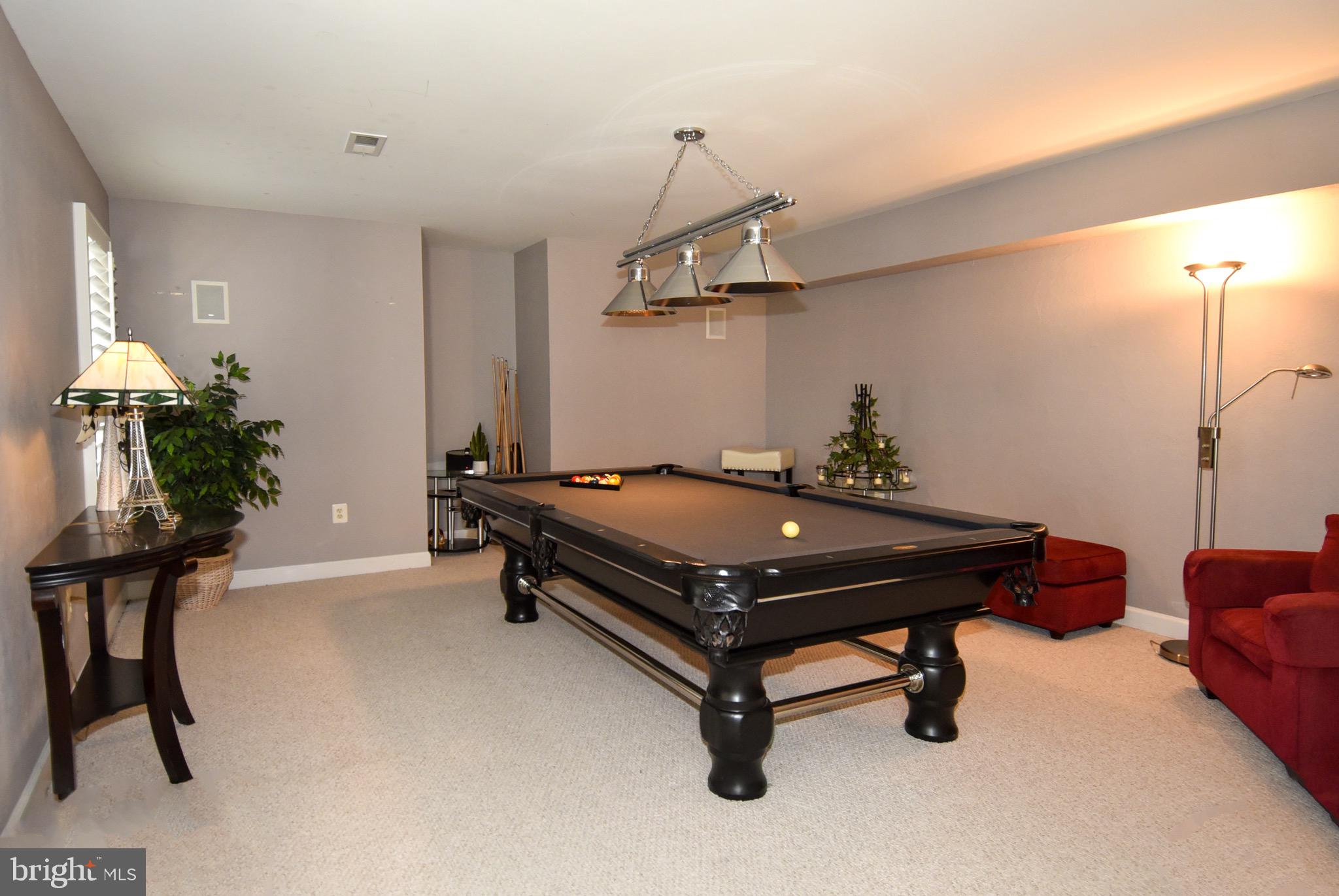 FEATHERSTONE FARMS - Residential