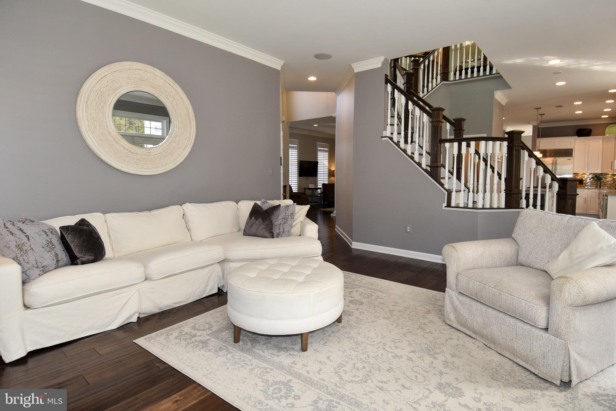 FEATHERSTONE FARMS - Residential