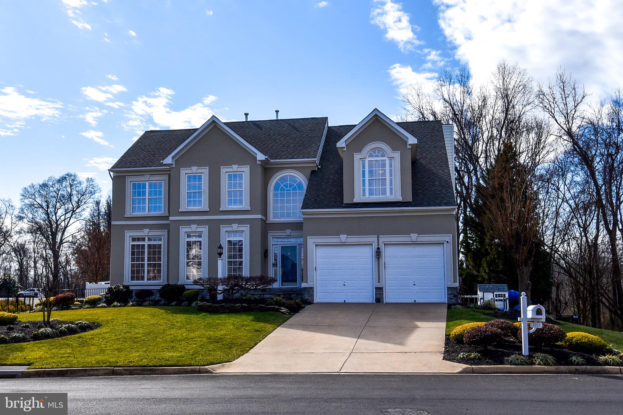 FEATHERSTONE FARMS - Residential