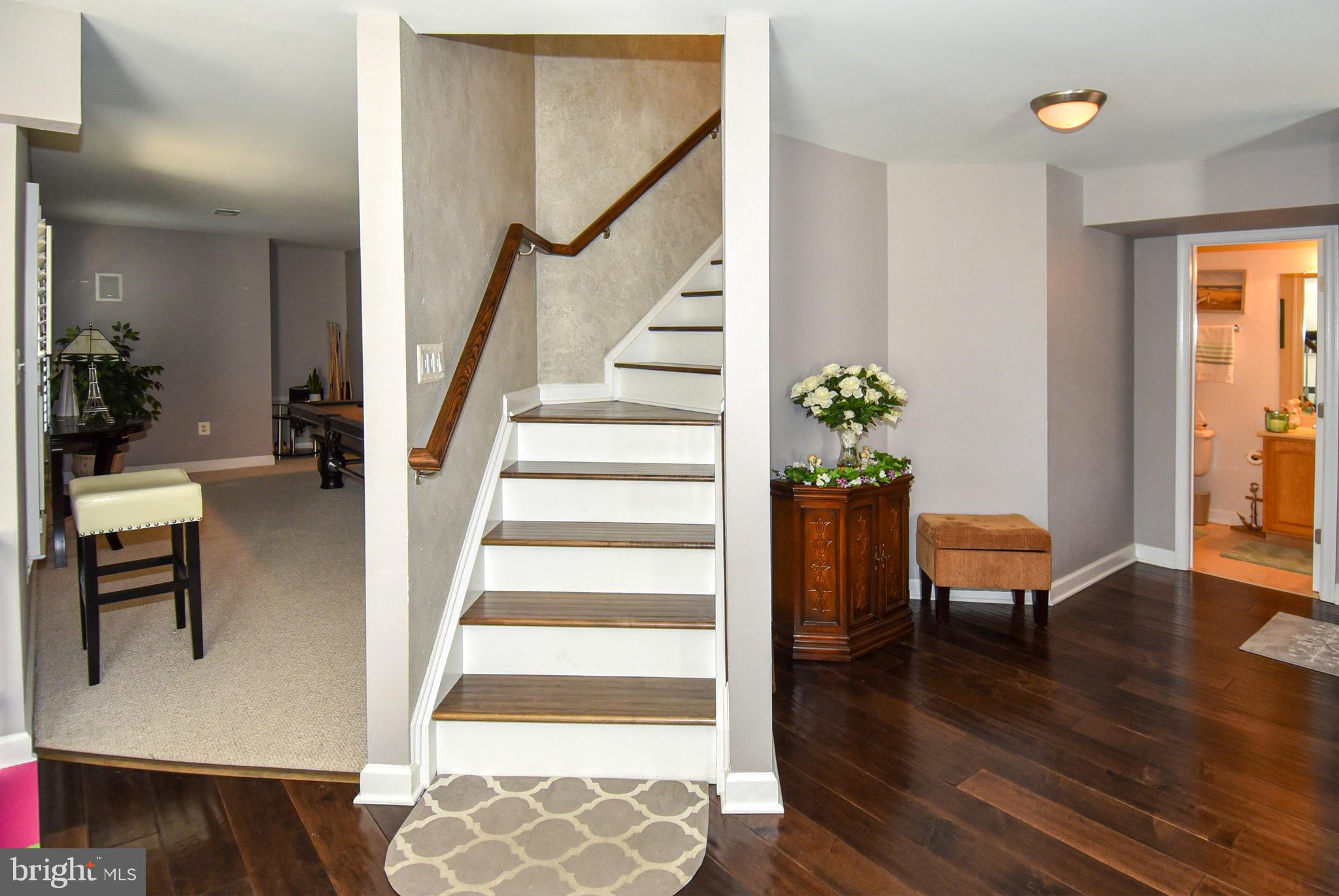 FEATHERSTONE FARMS - Residential