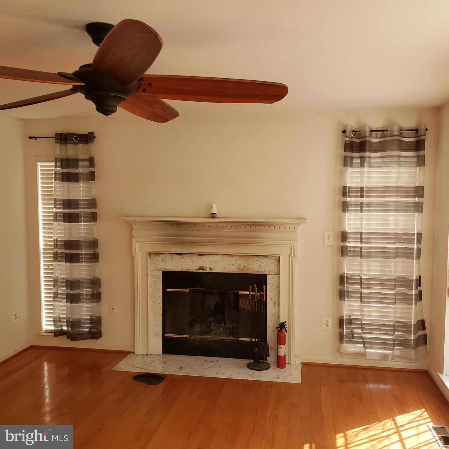 COVENTRY FARMS - Residential