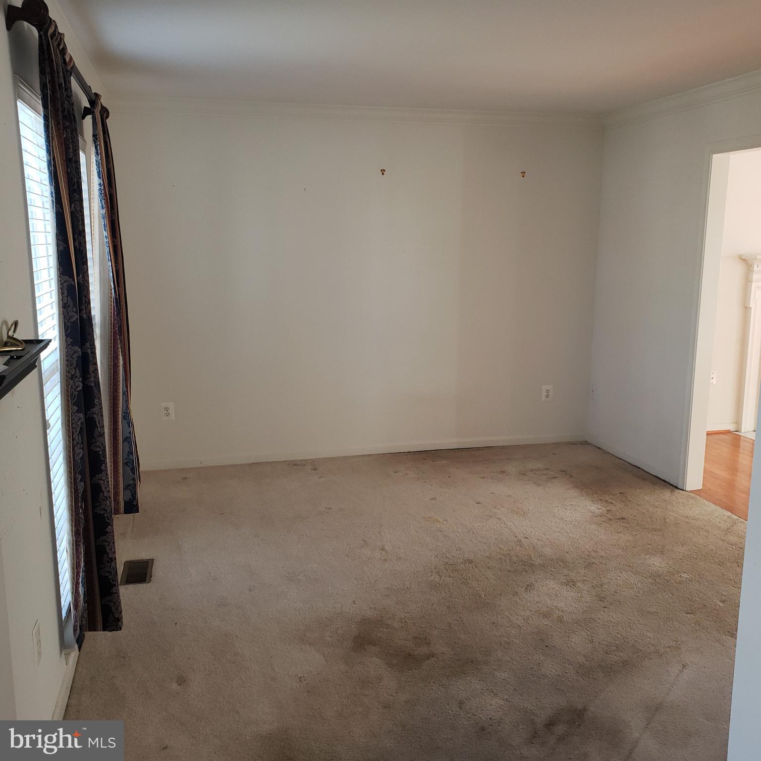 COVENTRY FARMS - Residential