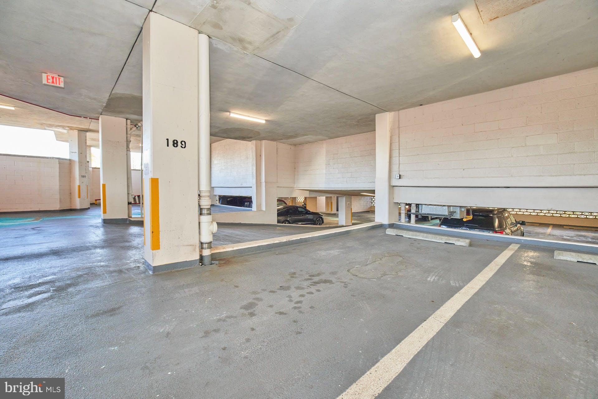 RIVIERA OF CHEVY CHASE - Residential