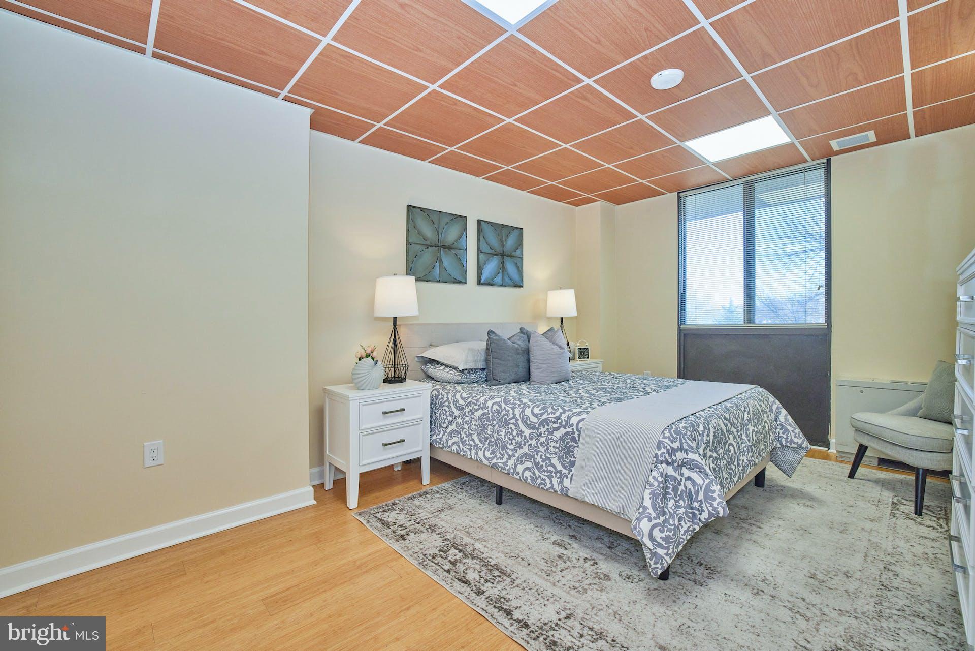 RIVIERA OF CHEVY CHASE - Residential