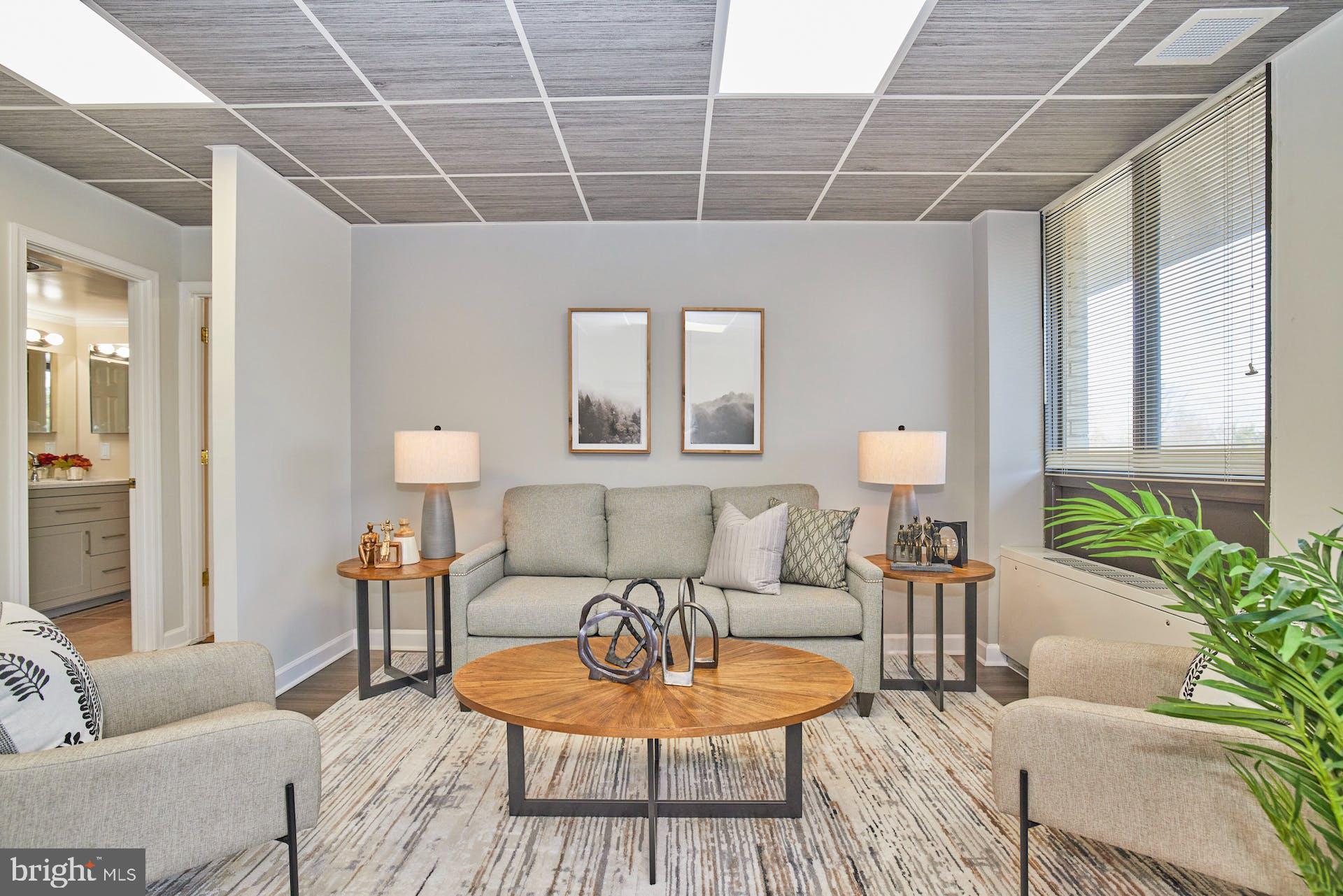 RIVIERA OF CHEVY CHASE - Residential