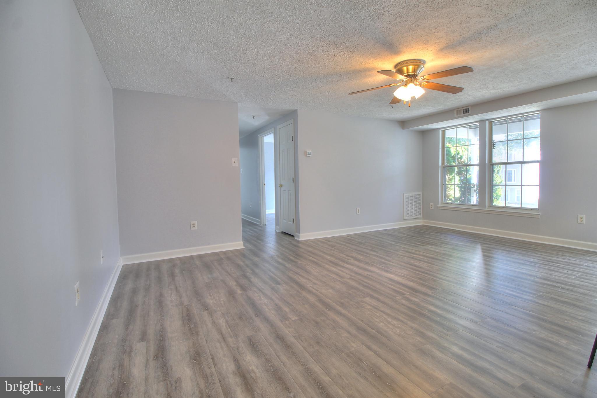 RIVERSIDE - Residential