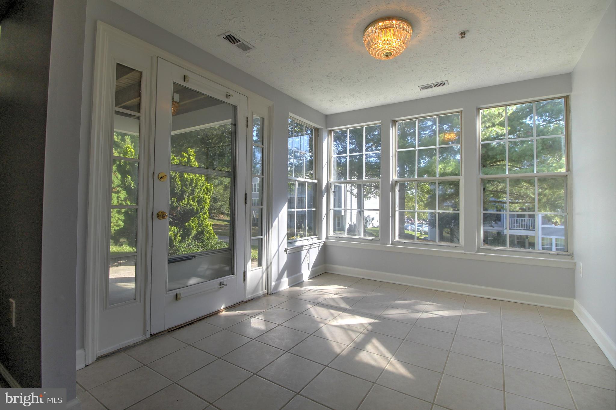 RIVERSIDE - Residential