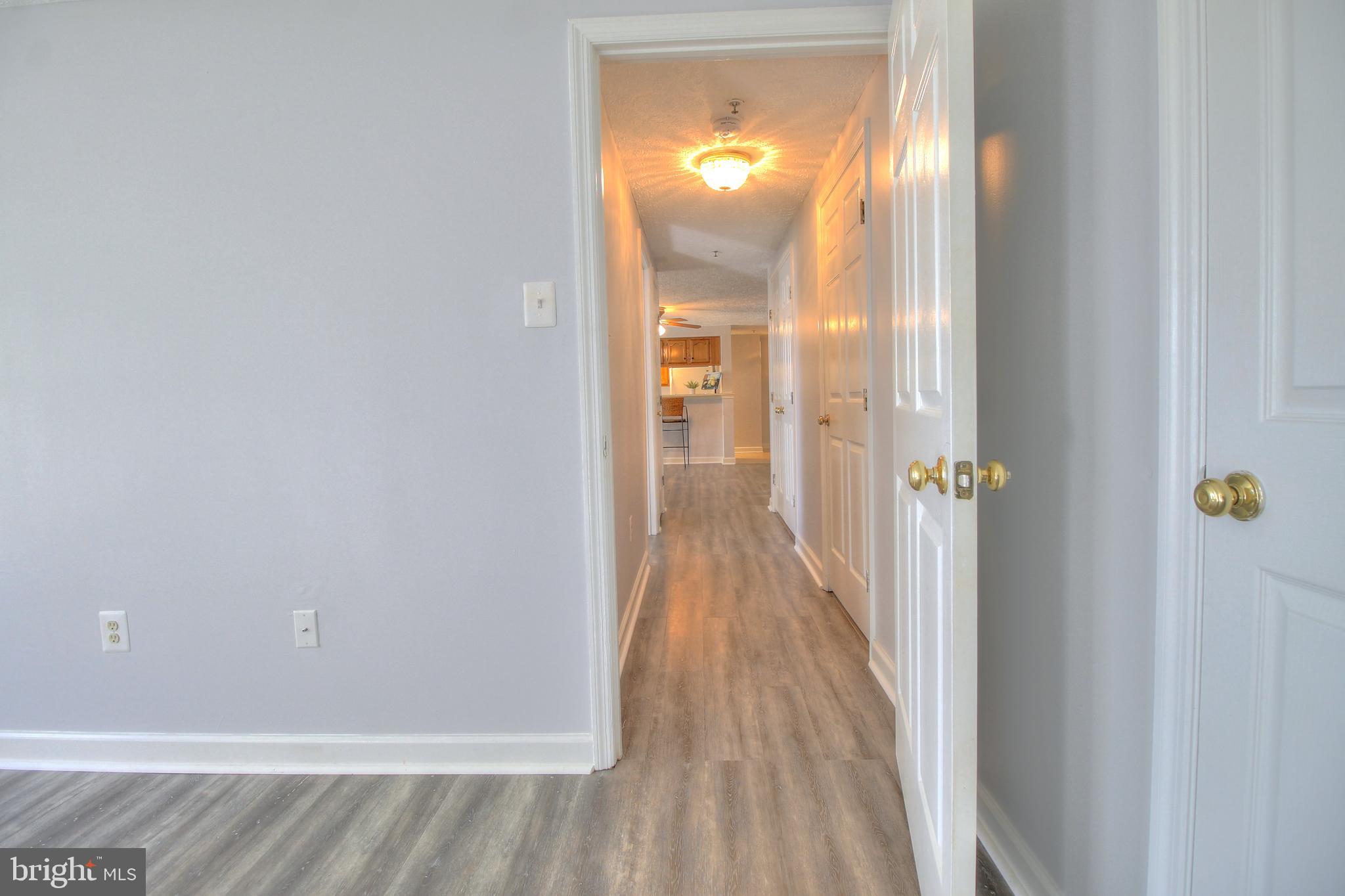 RIVERSIDE - Residential