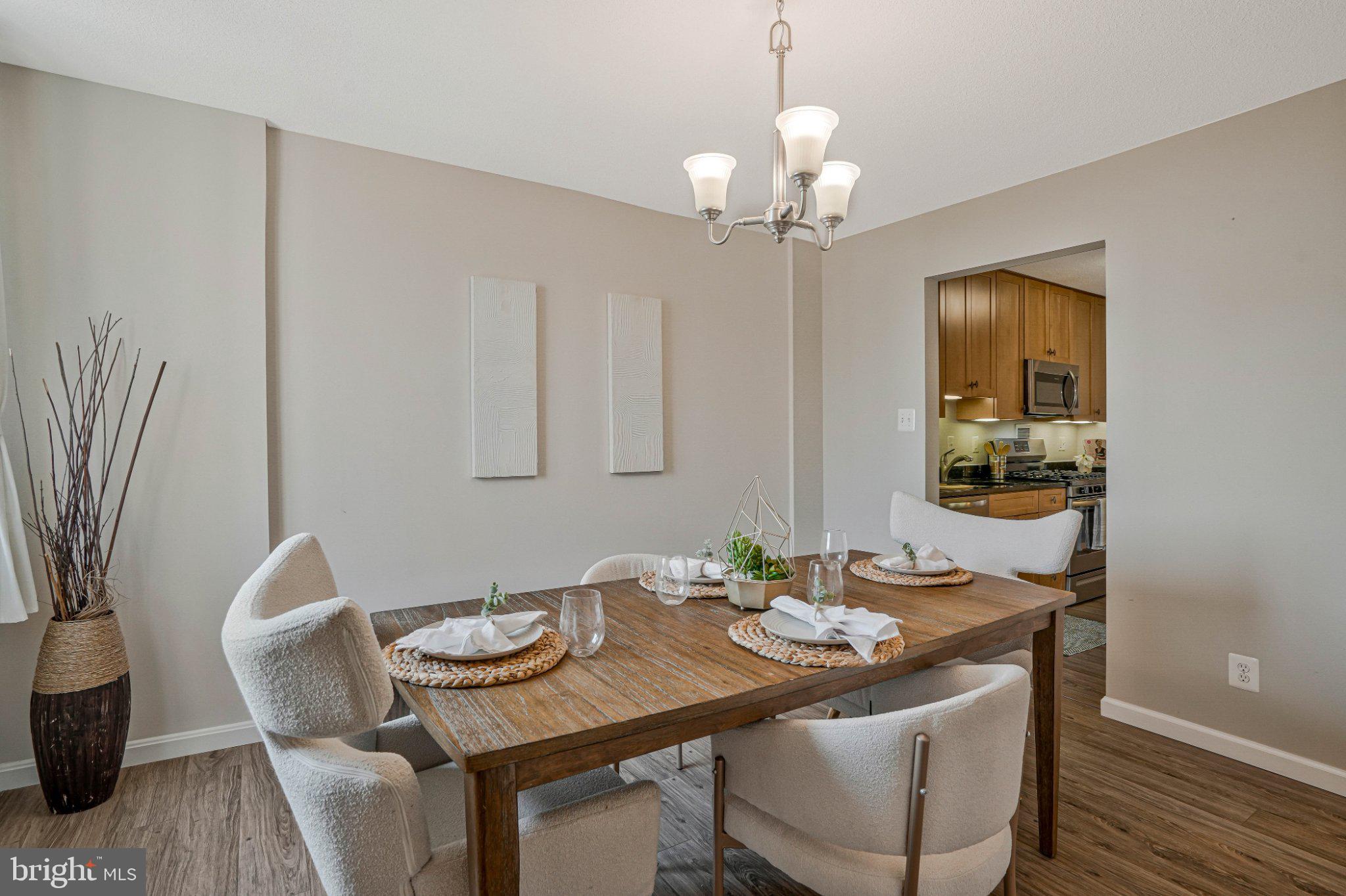 118 MONROE STREET 1005