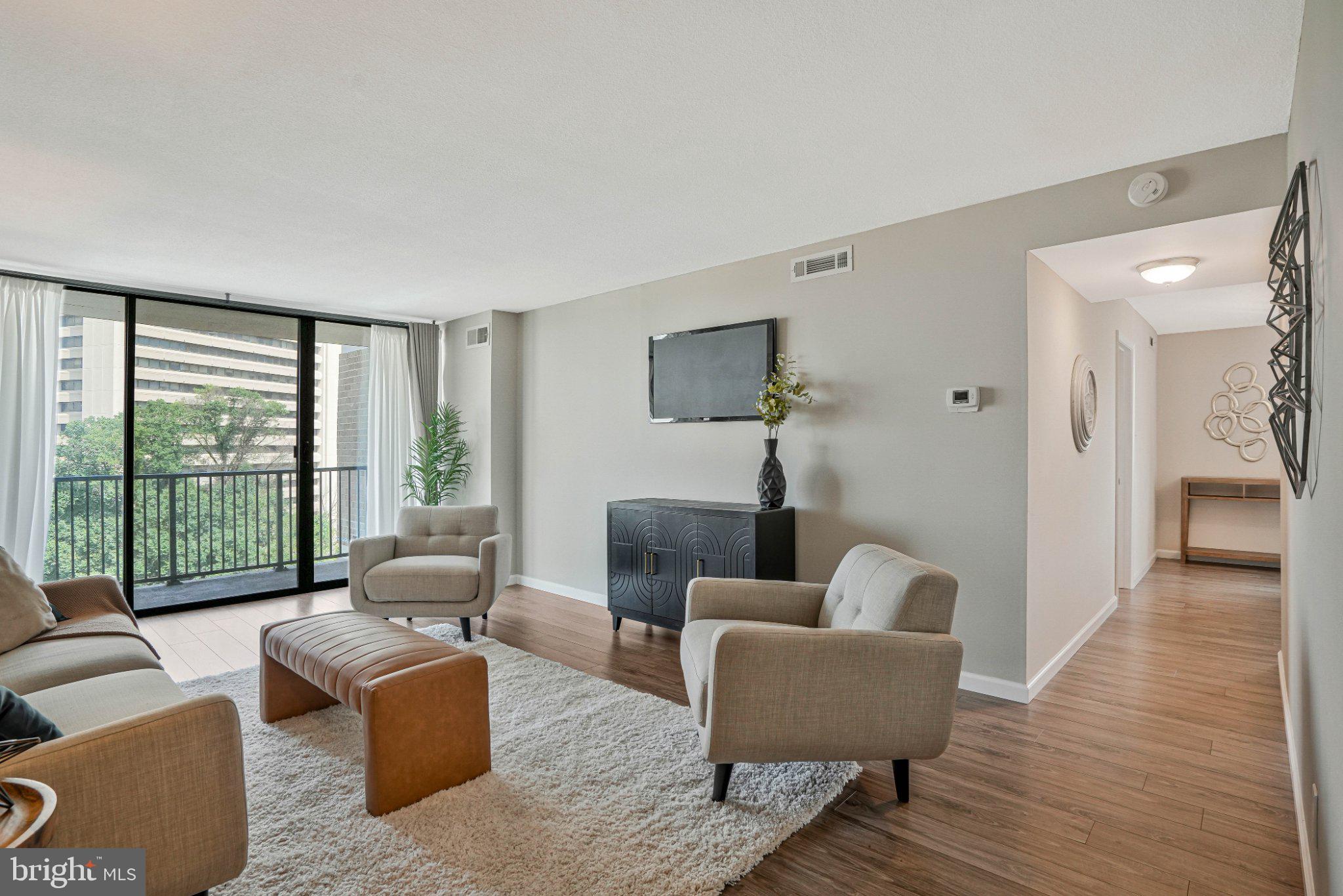118 MONROE STREET 1005