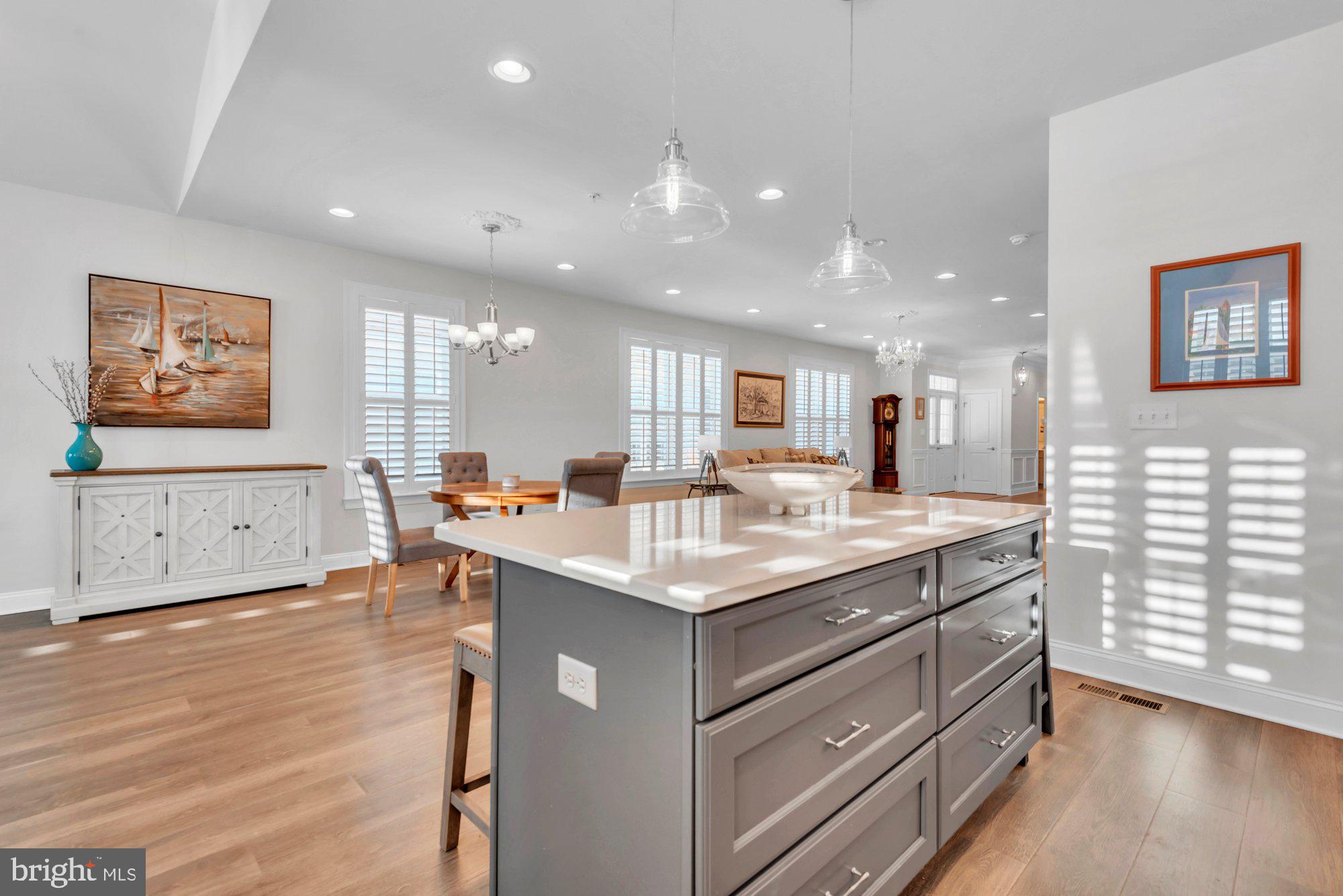 BAY BRIDGE COVE - Residential