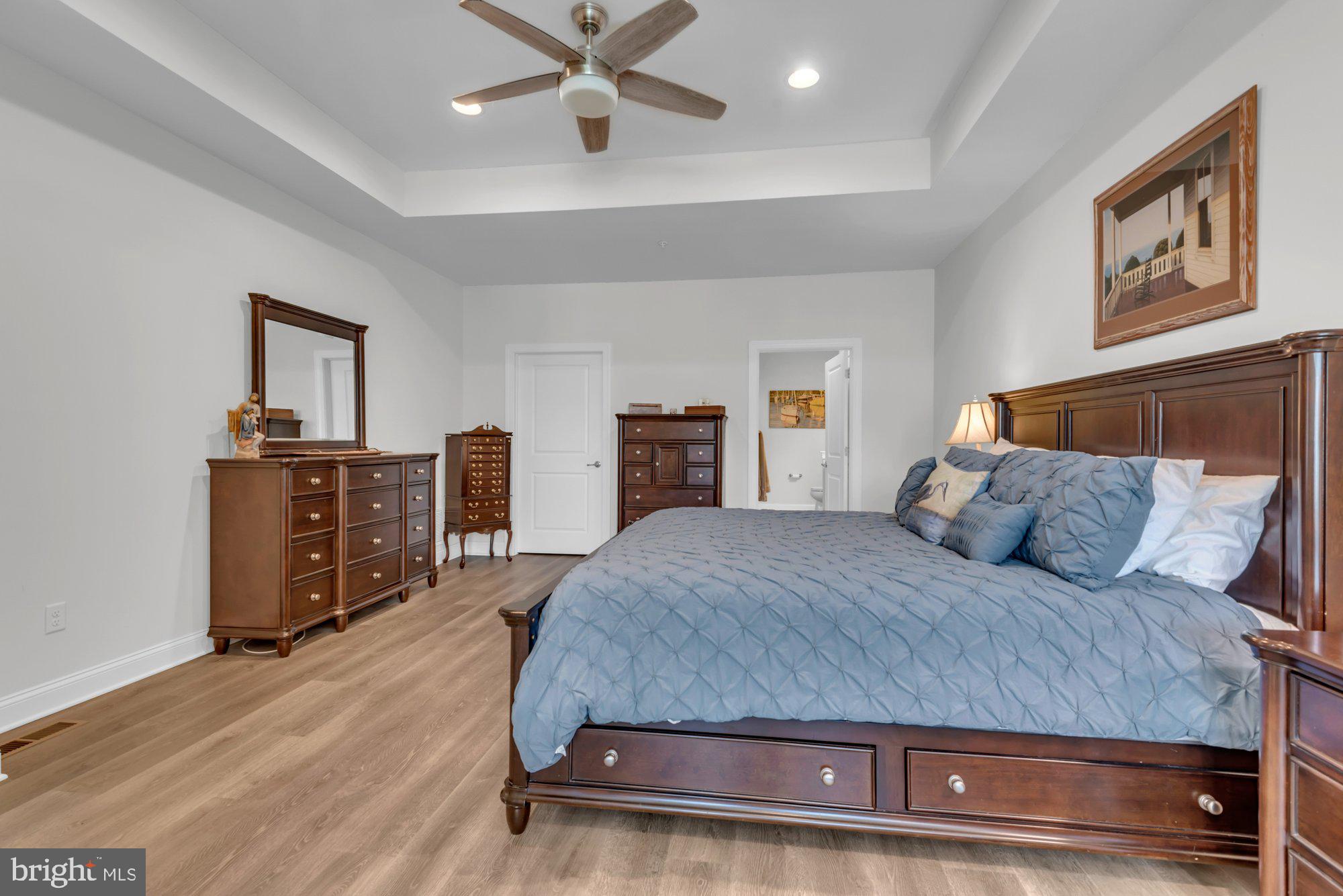 BAY BRIDGE COVE - Residential