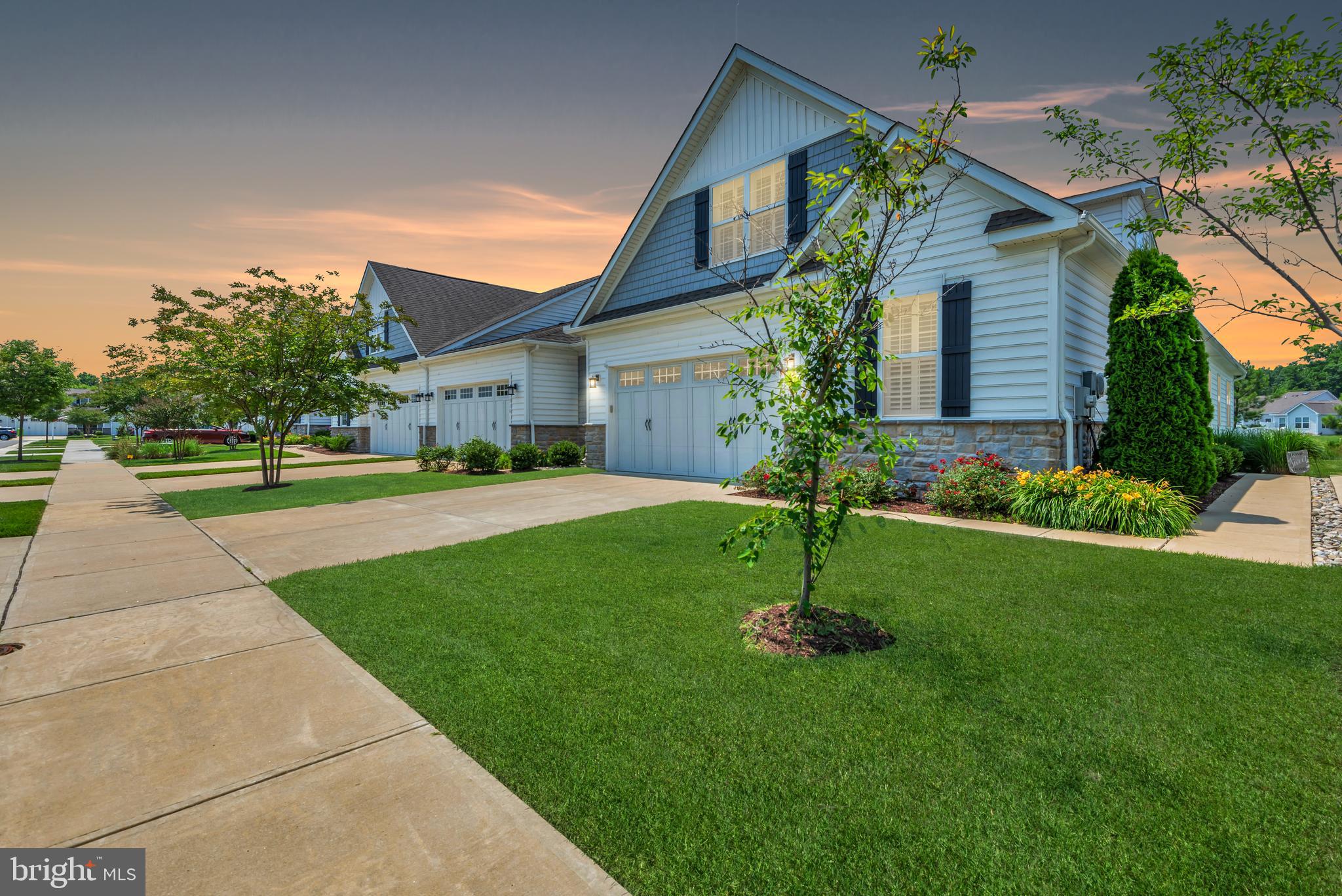 312 TOPSIDE DRIVE 223