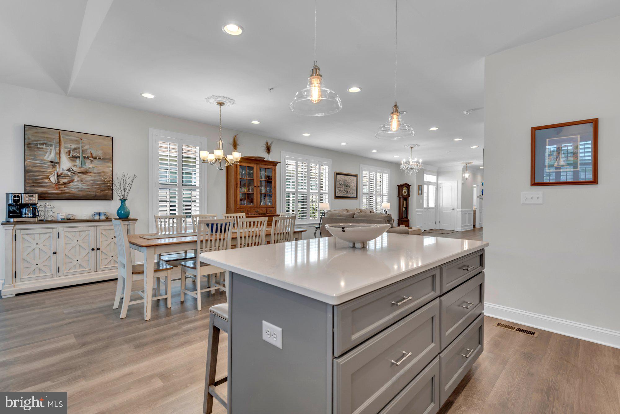 BAY BRIDGE COVE - Residential