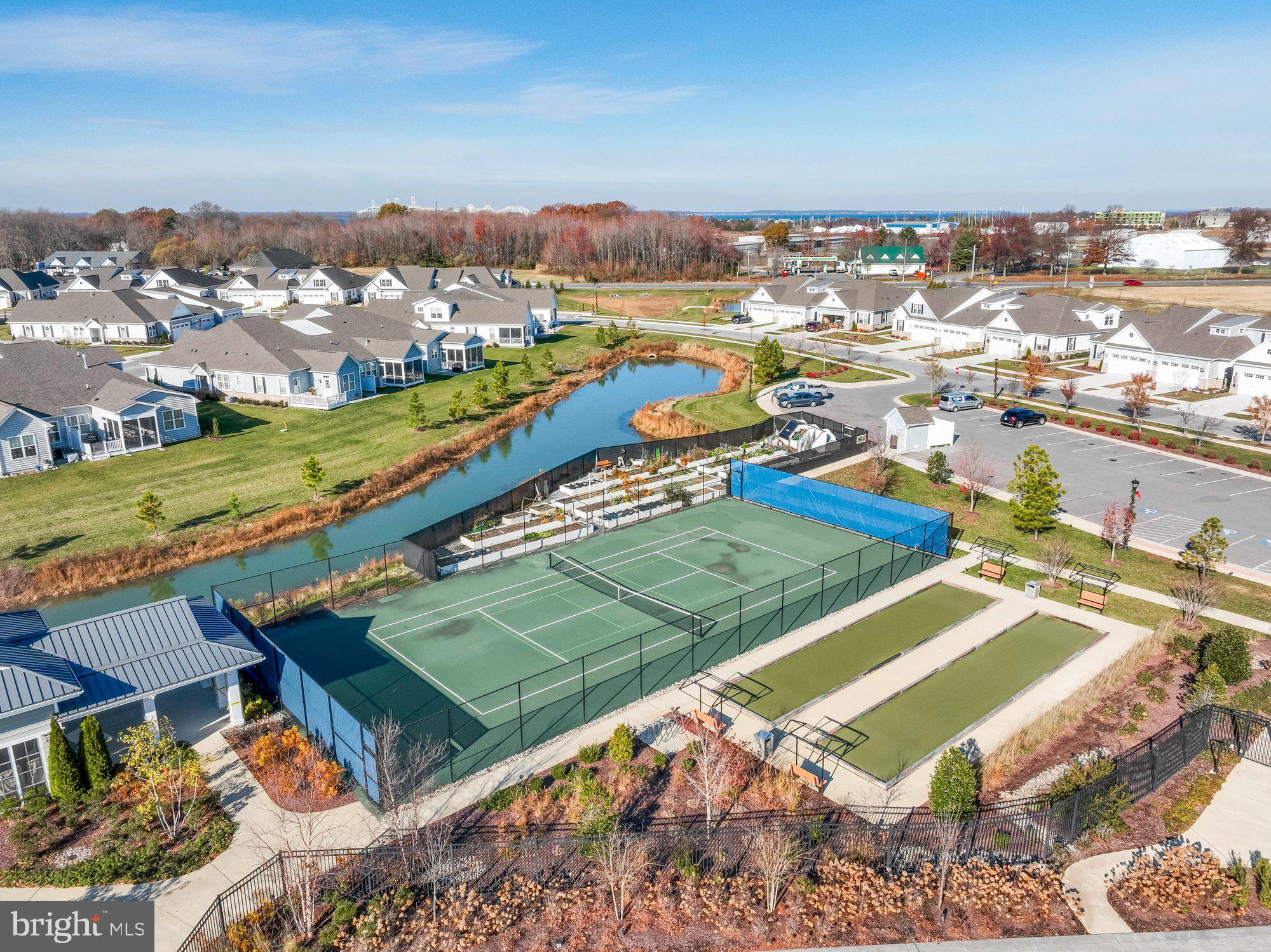 BAY BRIDGE COVE - Residential