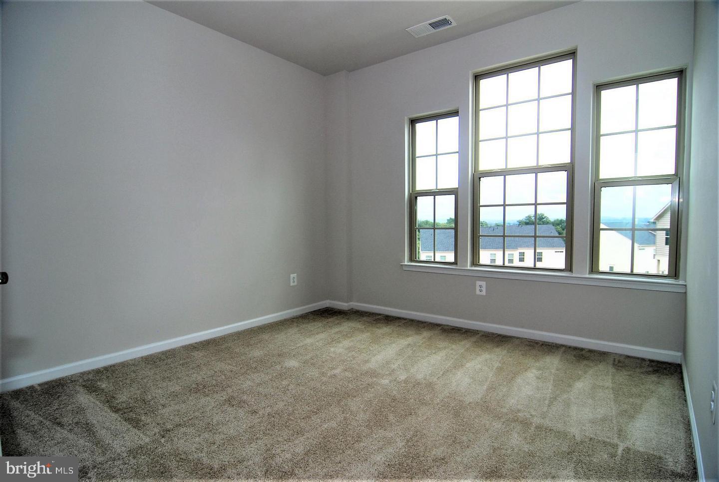 JEFFERSON PLACE - Residential Lease