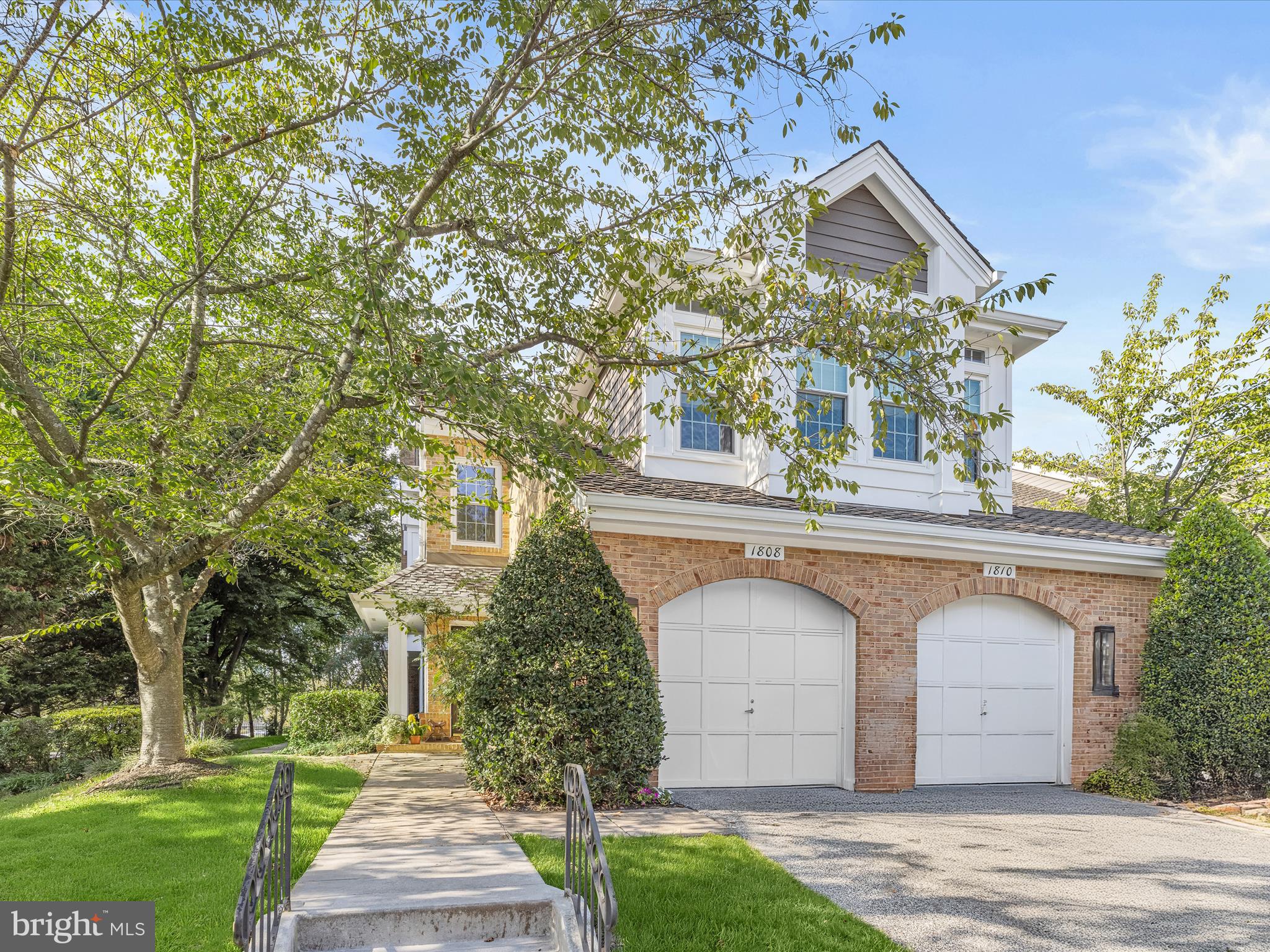 1810 COURTYARD CIRCLE C