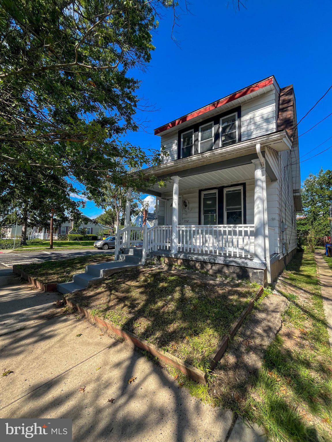 702 ATLANTIC AVENUE