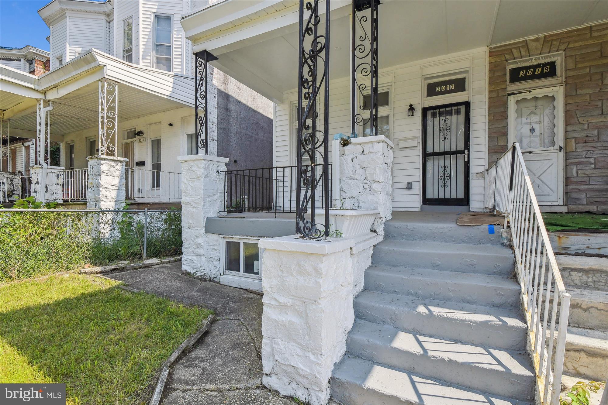 3017 BELMONT AVENUE