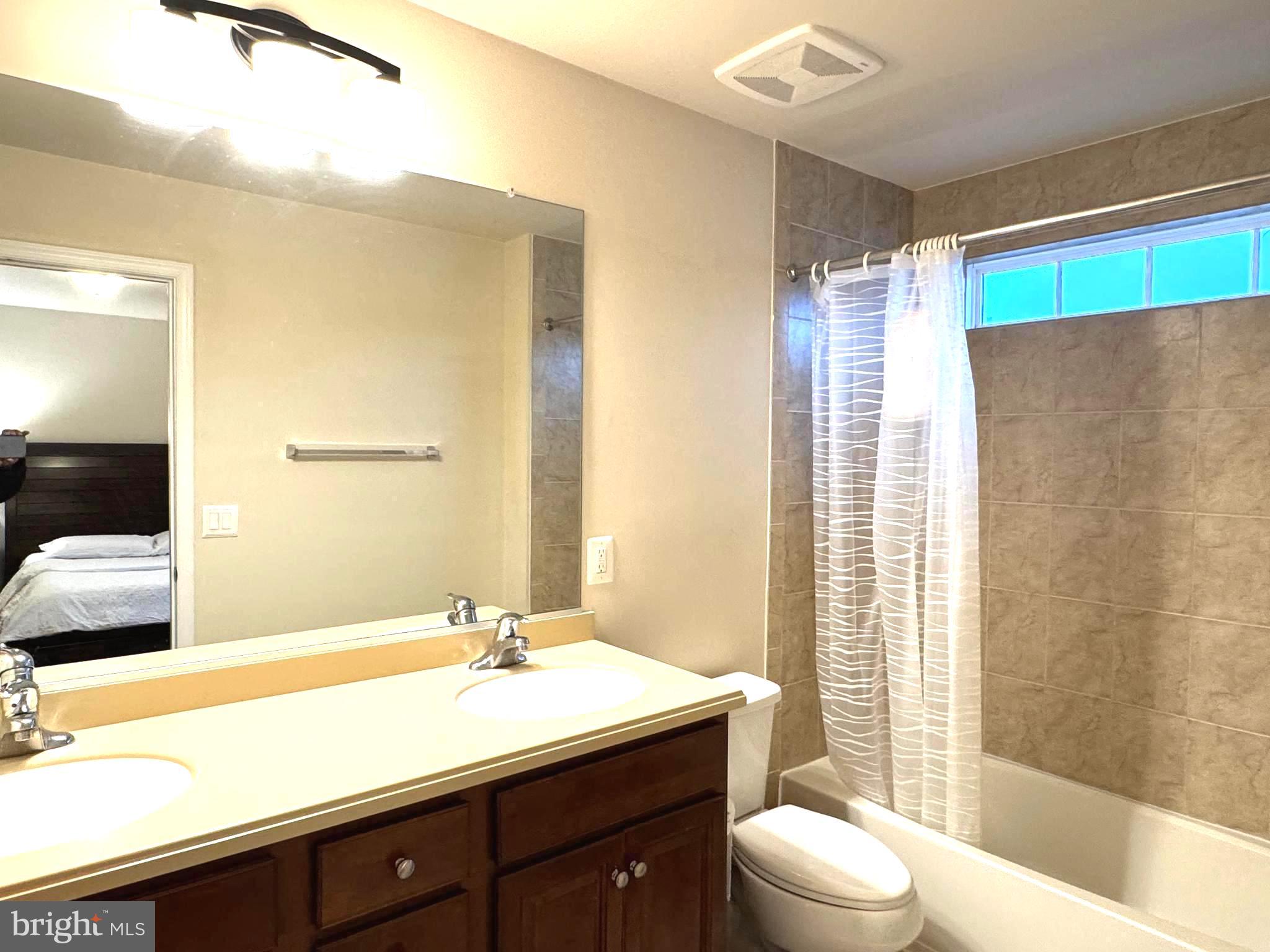 EAST GATE ONE - Residential