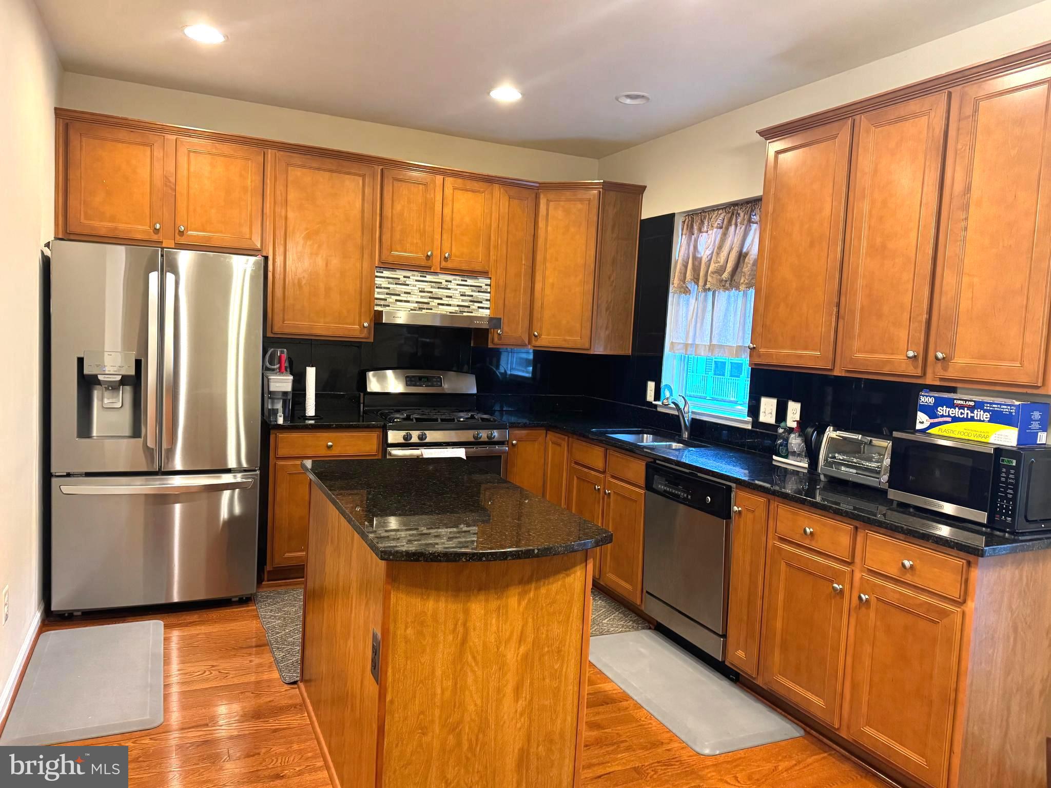 EAST GATE ONE - Residential