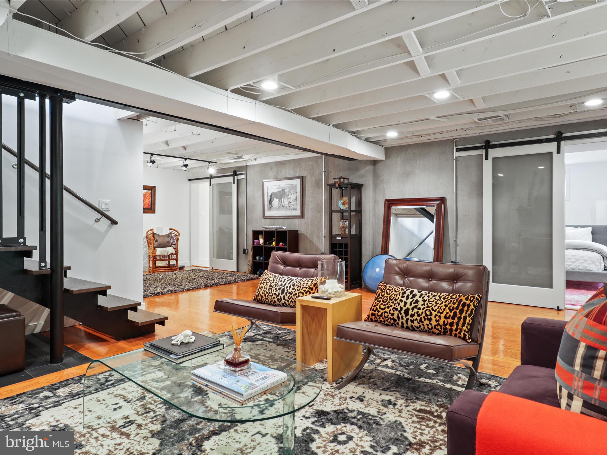 BELLEVUE FOREST - Residential