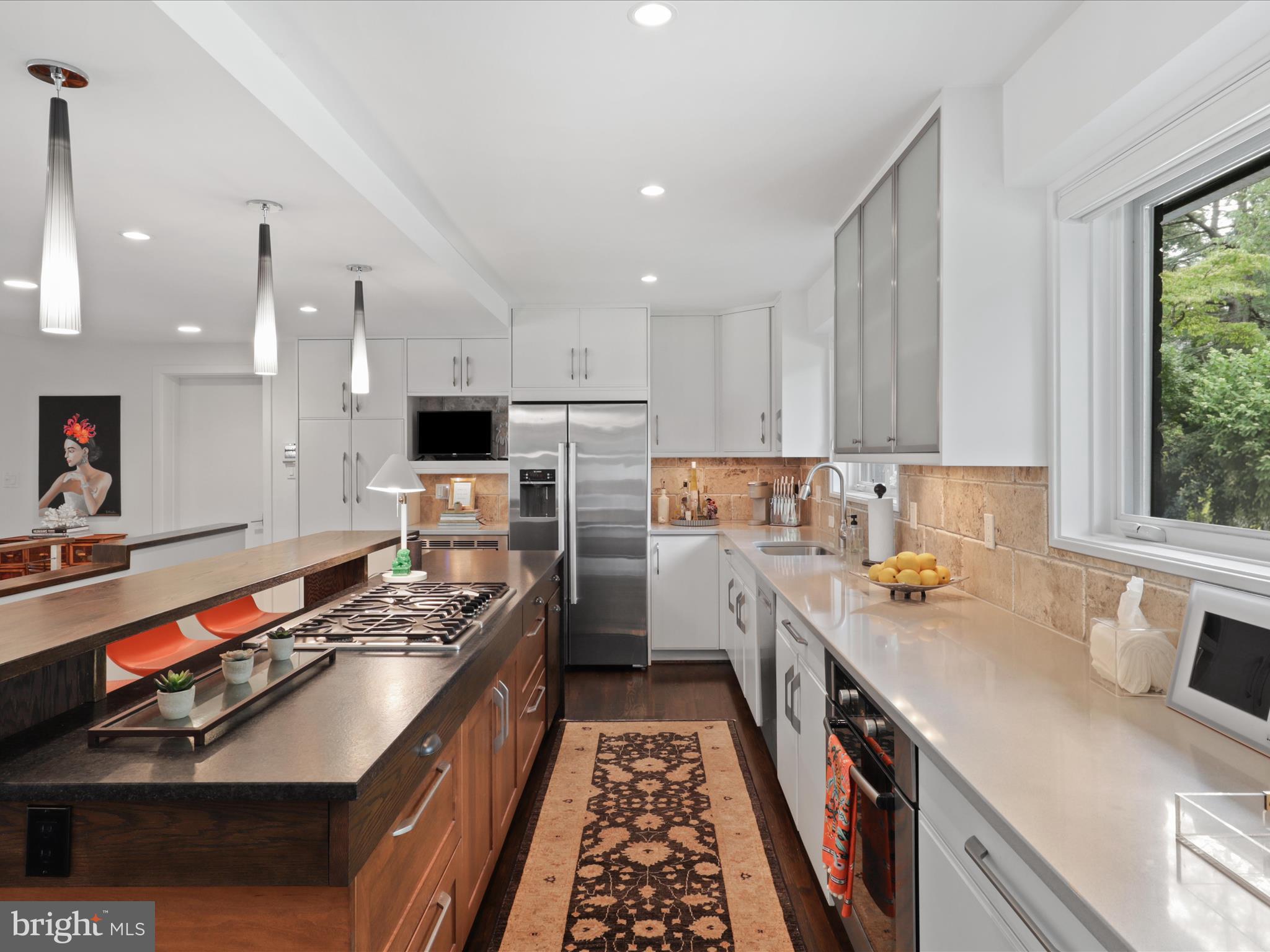 BELLEVUE FOREST - Residential