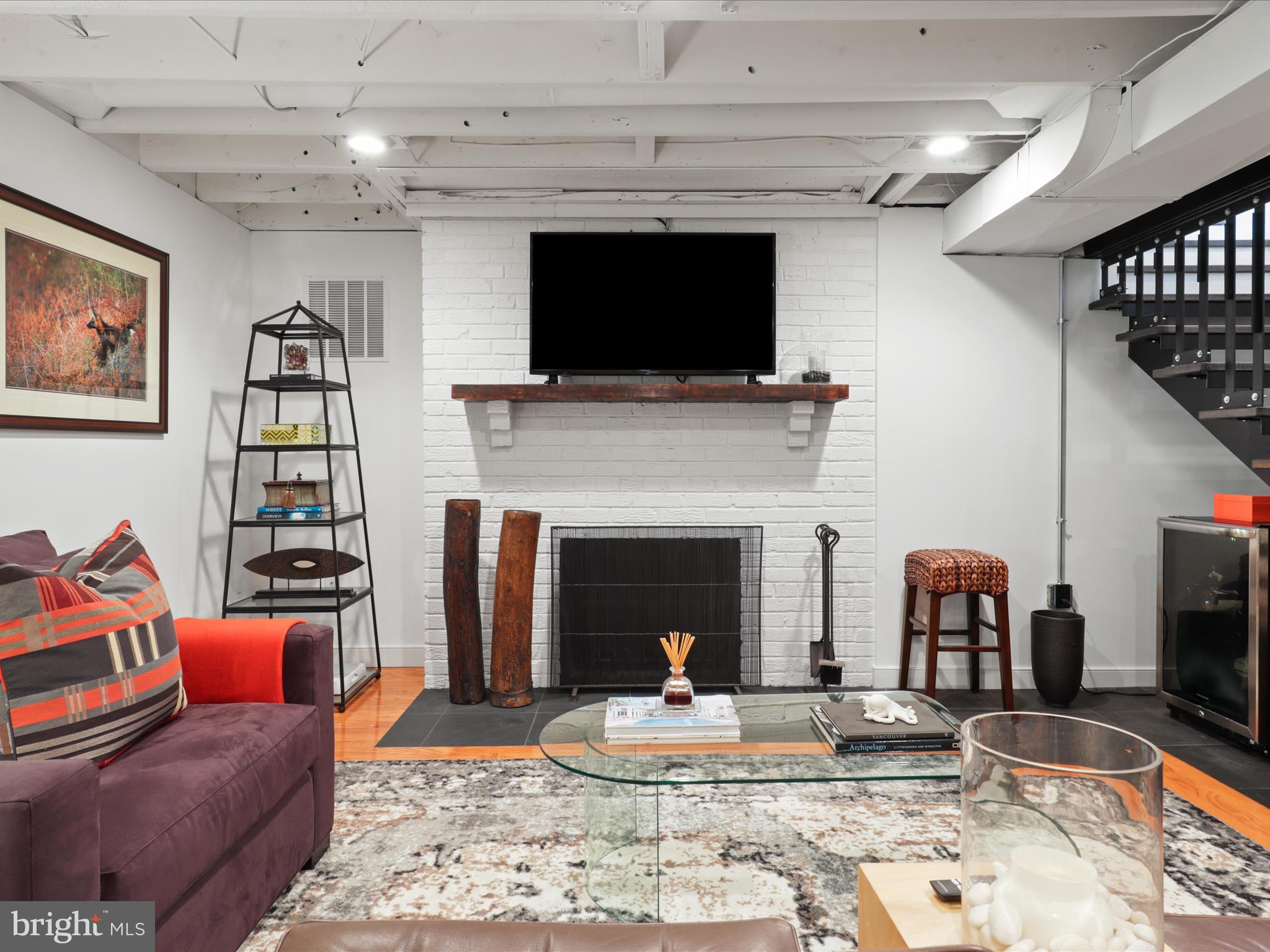 BELLEVUE FOREST - Residential