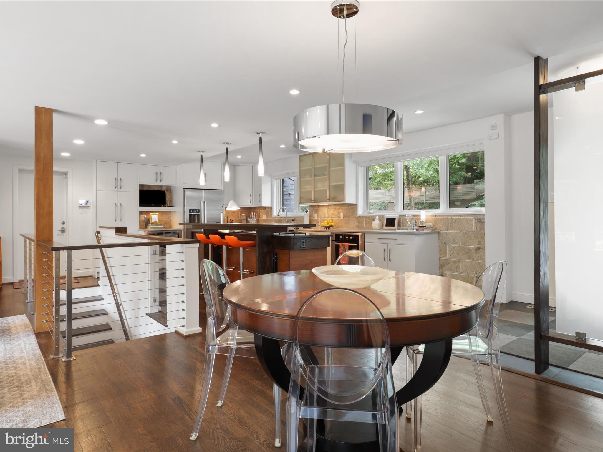 BELLEVUE FOREST - Residential