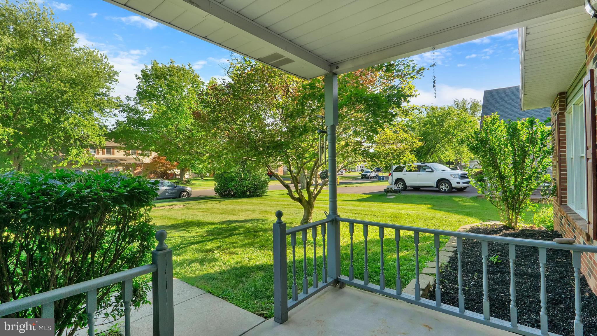 672 BRIGHTON DRIVE