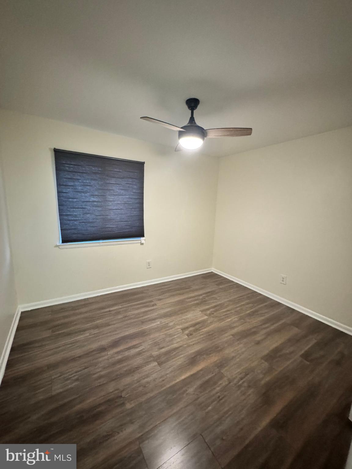 PINEWOOD LAWNS - Residential