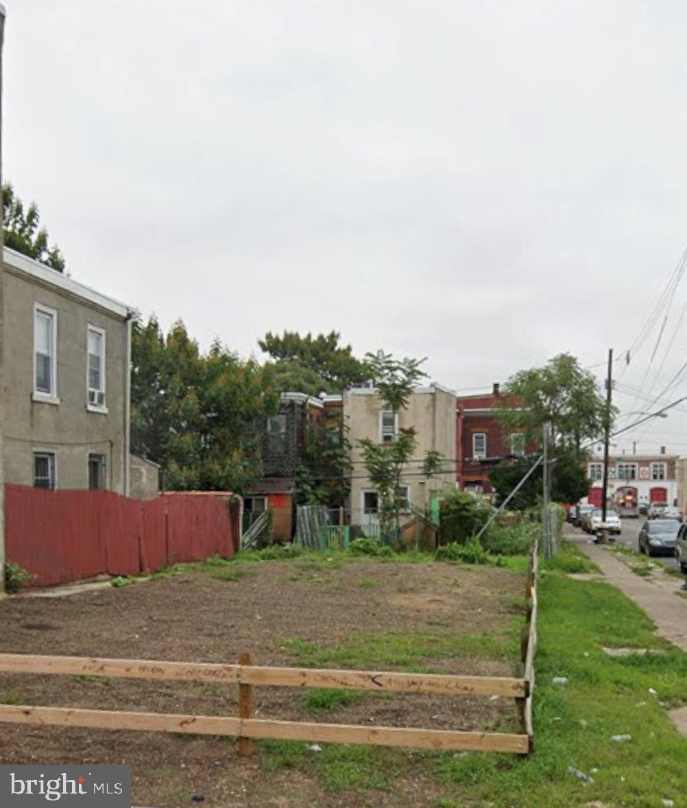 Prime Corner CMX-2 Lot – Mixed-Use Development Opportunity in North Philadelphia! Unlock the full potential of 1327 W Somerset Street – a high-visibility corner lot with sought-after CMX-2 zoning, ideal for a mixed-use development in one of Philadelphia’s growing corridors. This property offers the perfect setup for ground-floor commercial space with residential units above, capitalizing on both foot traffic and strong rental demand in the area.