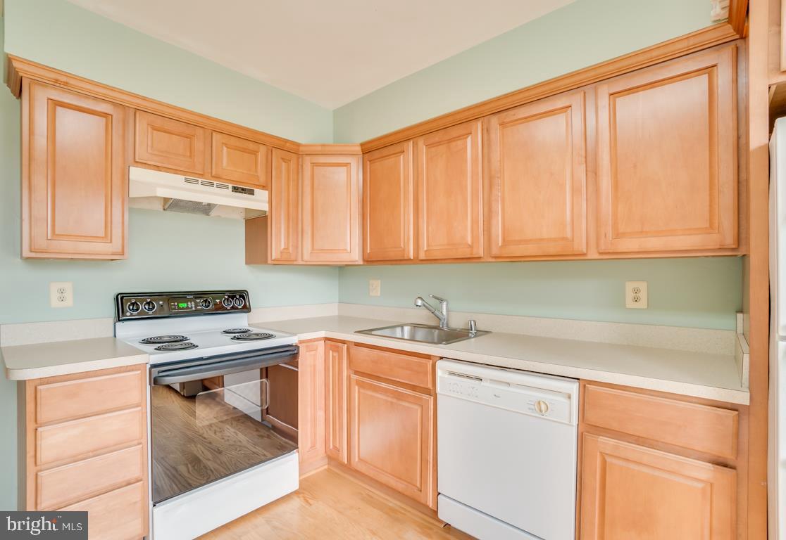 POINT OF WOODS EAST - Residential