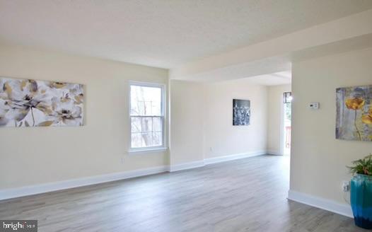 THOMPSONS PURCHASE - Residential Lease