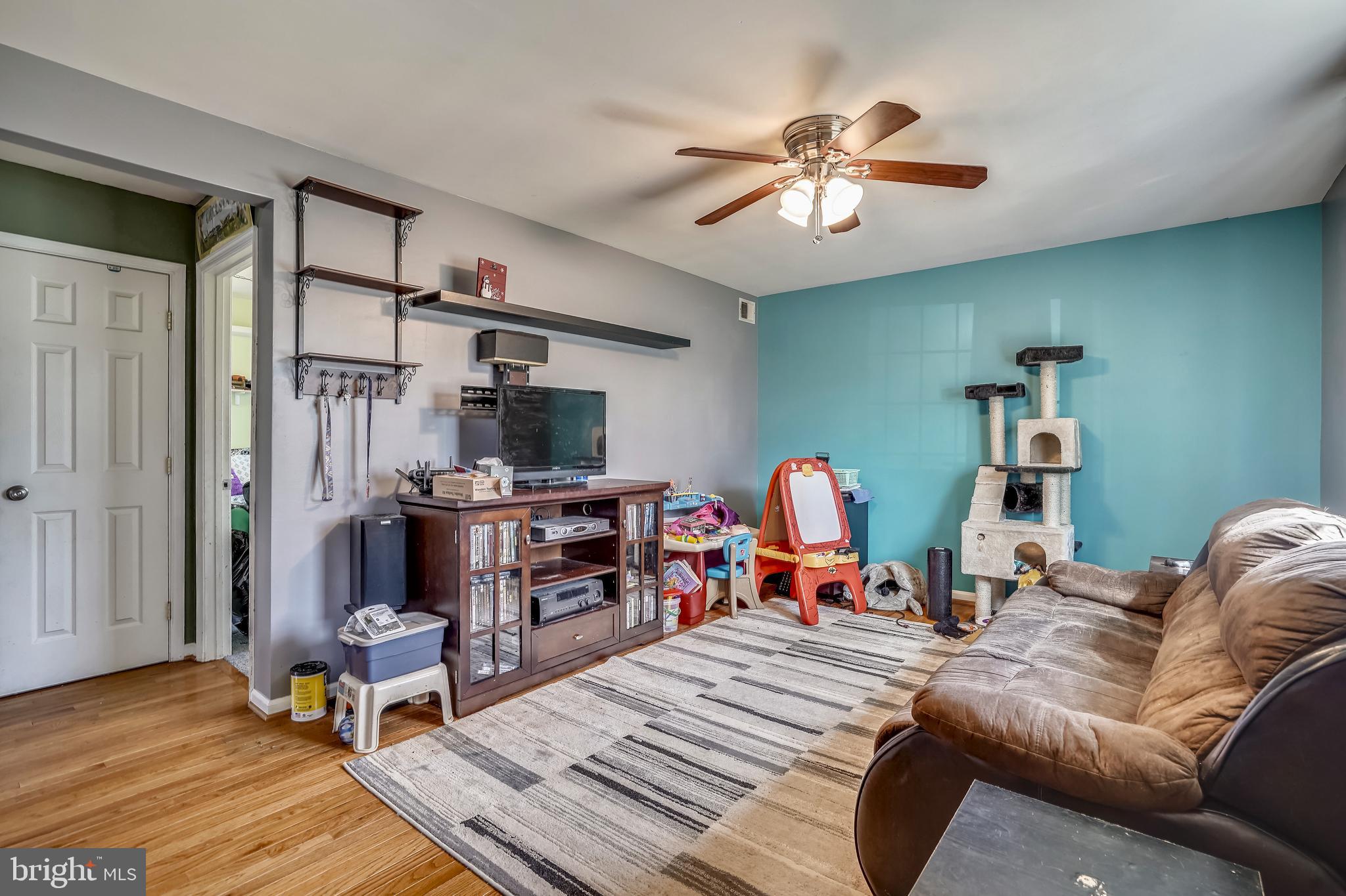 DALE CITY - Residential