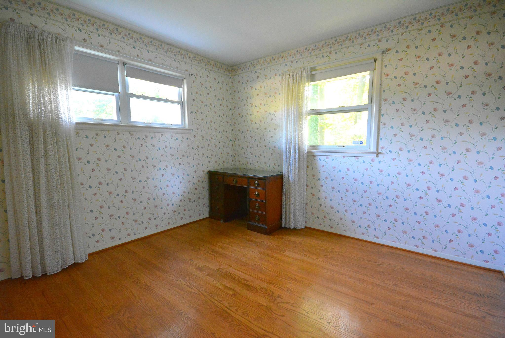 NORTH SPRINGFIELD - Residential